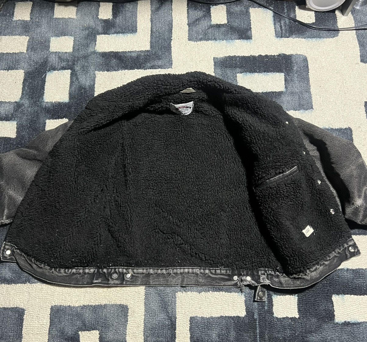 Levi's Vintage Clothing Vintage Levi’s jacket denim Sherpa outerwear grunge Size US S / EU 44-46 / 1 - 8 Thumbnail