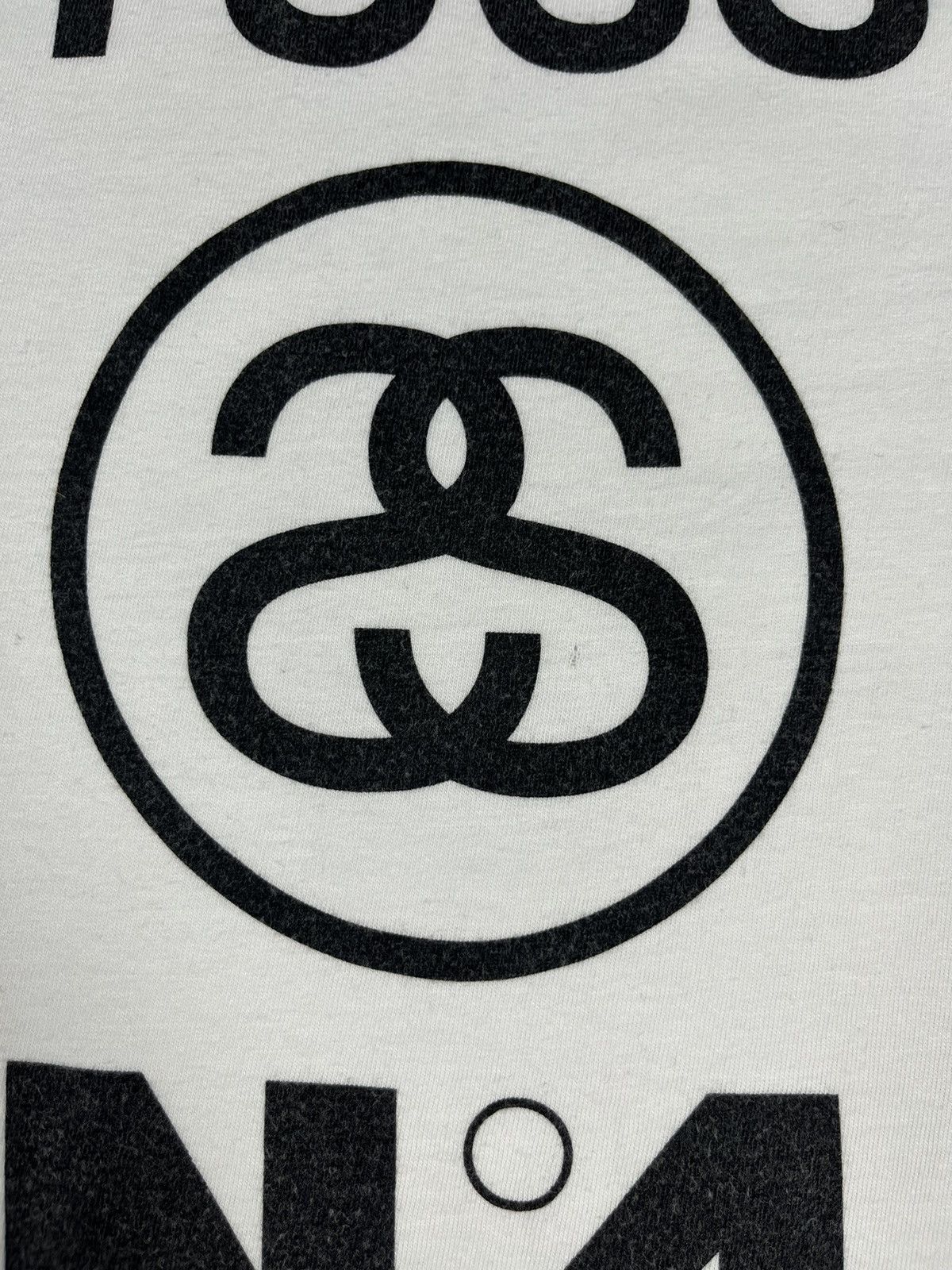 Stussy Vintage Stussy Tank Tops White Big Logo Y2K T Shirt Size M Size US M / EU 48-50 / 2 - 2 Thumbnail