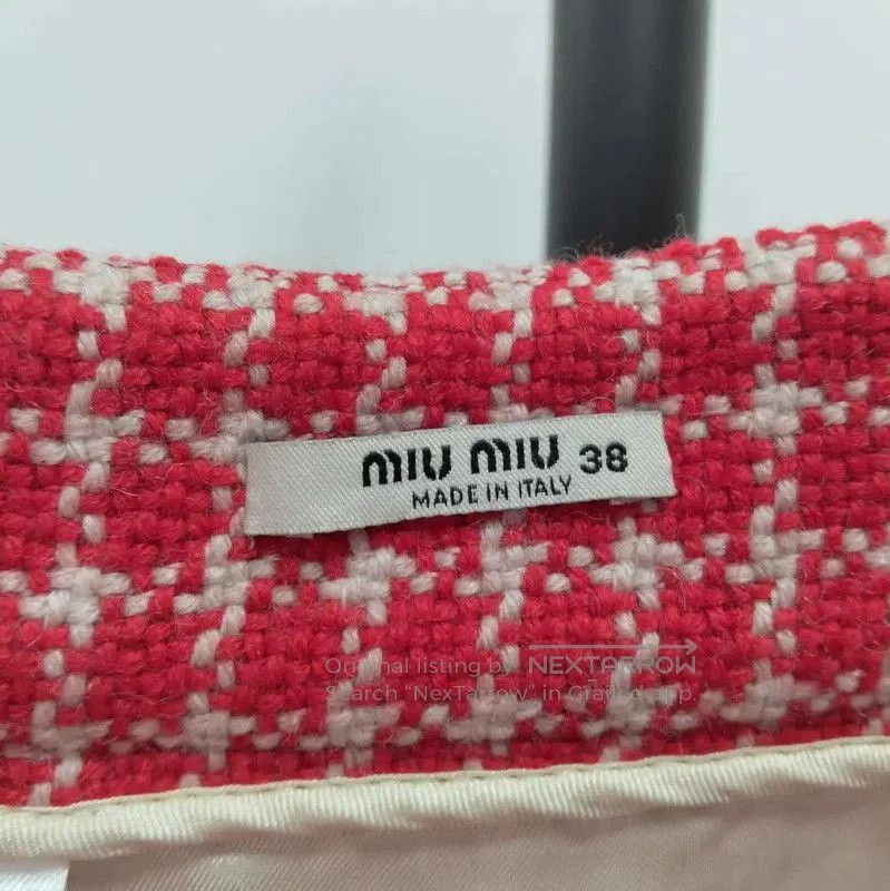 Miu Miu Miu Miu Red A-Line Mini Skirt . Size 28" / US 6 / IT 42 - 3 Thumbnail