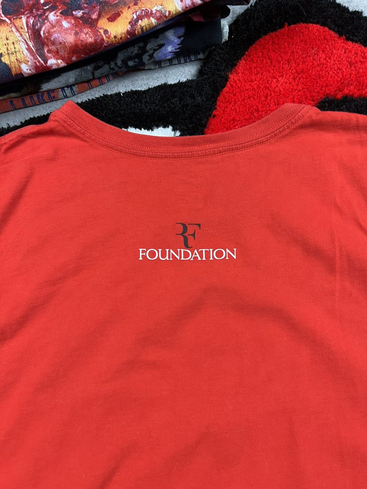 Vintage Vintage Nike RF Roger Foderer Oversized Red Y2K Tee Shirt Size US XL / EU 56 / 4 - 9 Thumbnail