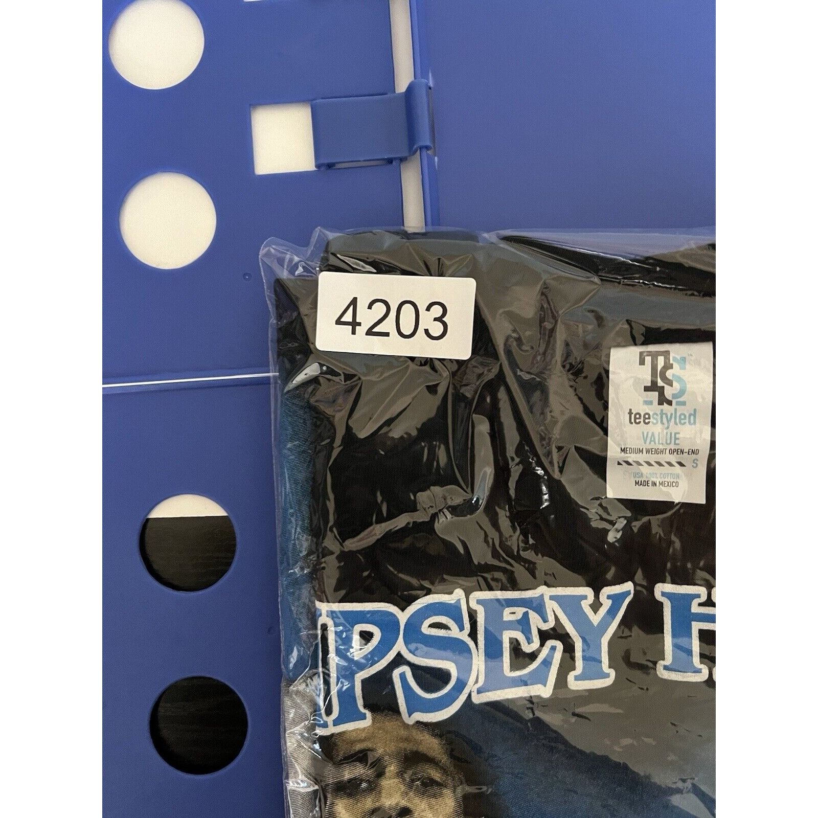 Vintage Nipsy Hustle Rap Tee T-Shirt Size Small Graphic Tee Hip Hop Size US S / EU 44-46 / 1 - 7 Thumbnail