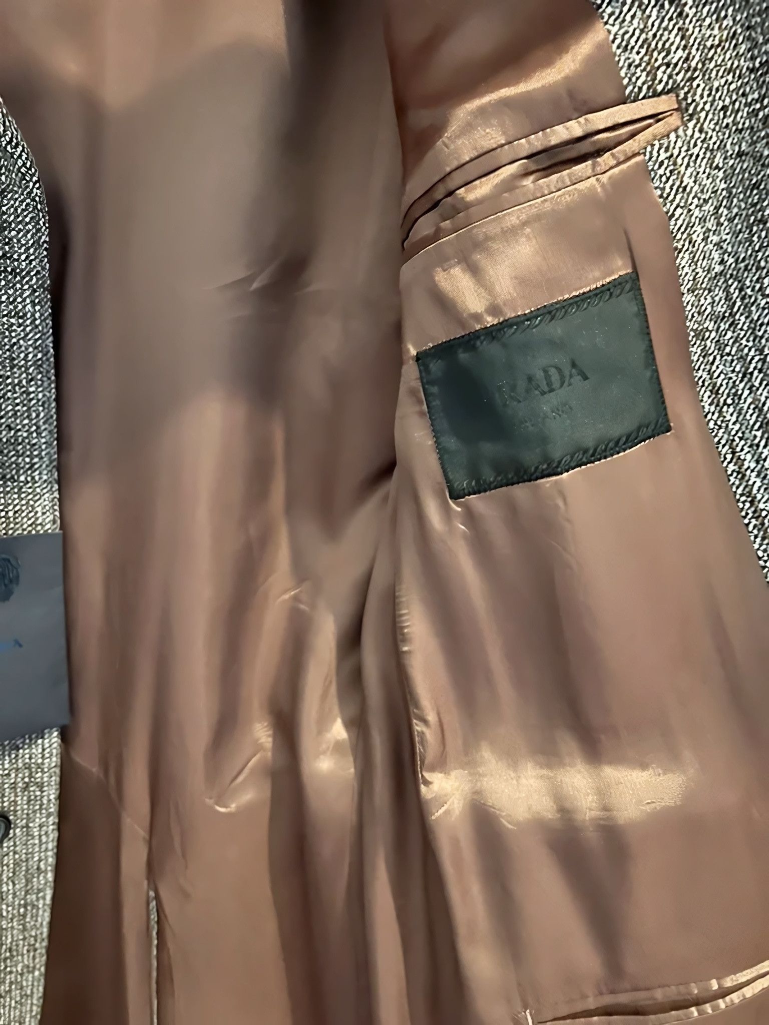 Prada BOUCLE CHECK COAT Size US M / EU 48-50 / 2 - 4 Thumbnail