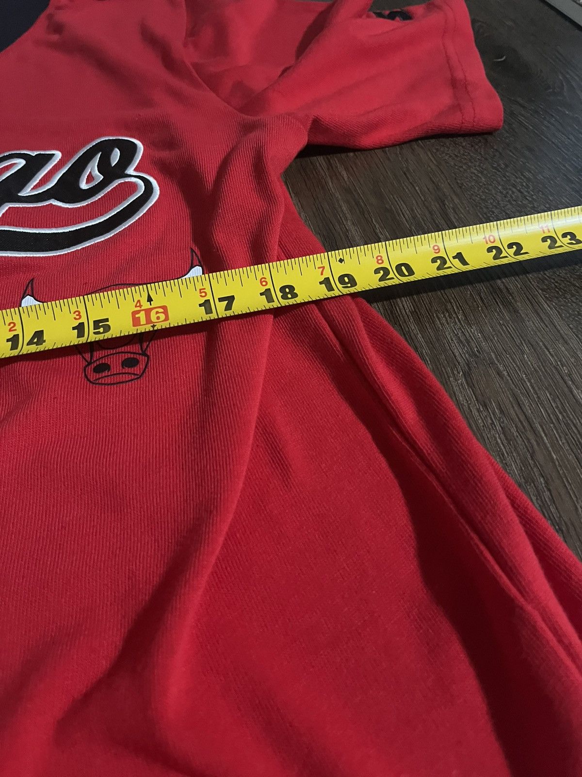 Starter Chicago Bulls Basketball Team Button Up Shirt Size Medium Size US M / EU 48-50 / 2 - 7 Thumbnail