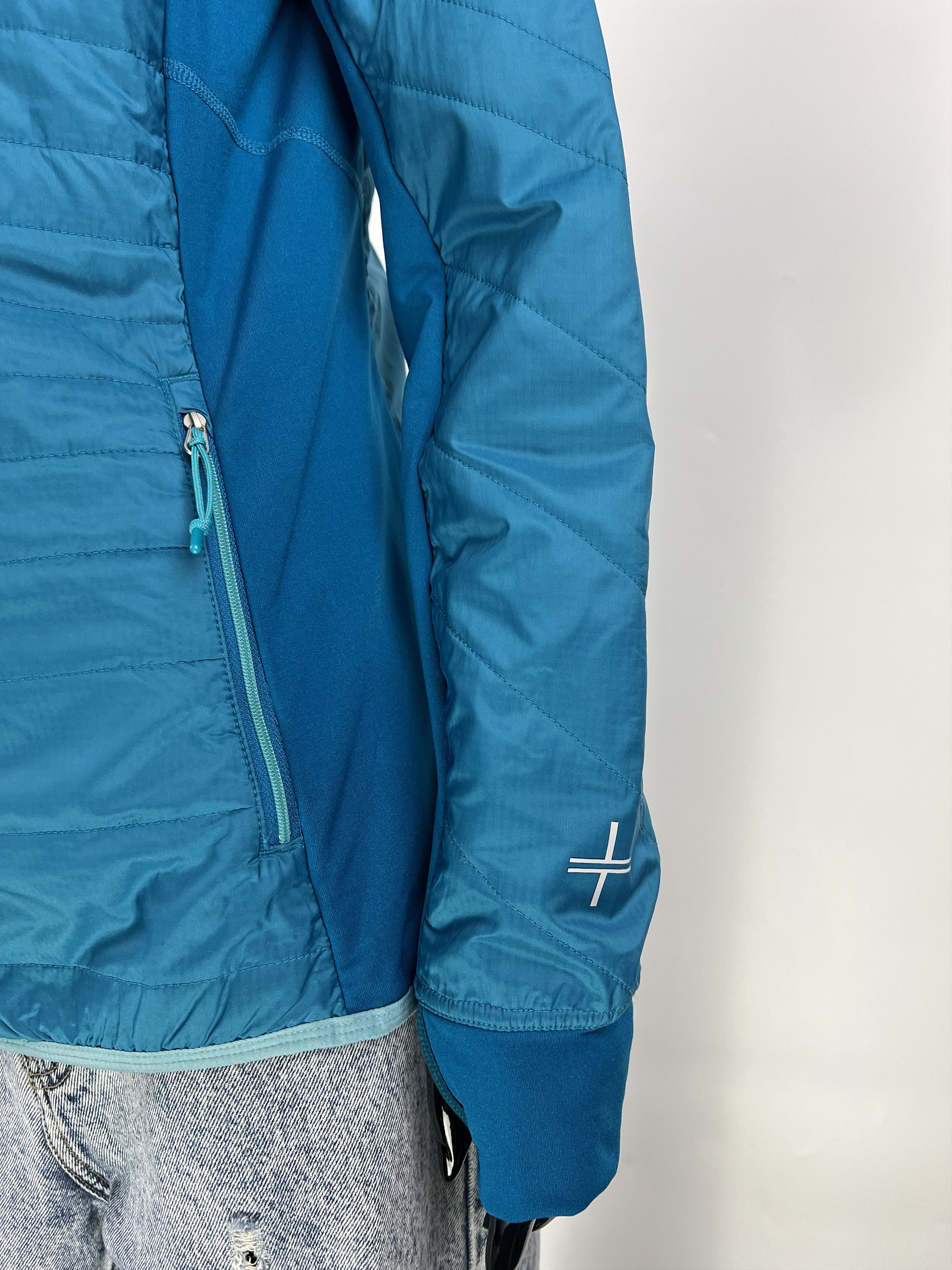Icebreaker Icebreaker Merino Loft Hooded Jacket Women’s Size M Size M / US 6-8 / IT 42-44 - 3 Thumbnail