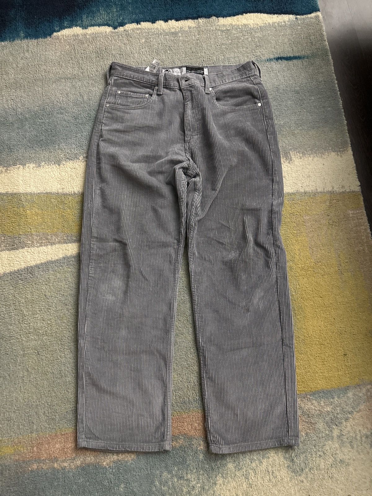 Levi s SILVERTAB LEVIS LOOSE FIT CORDUROYS Grailed