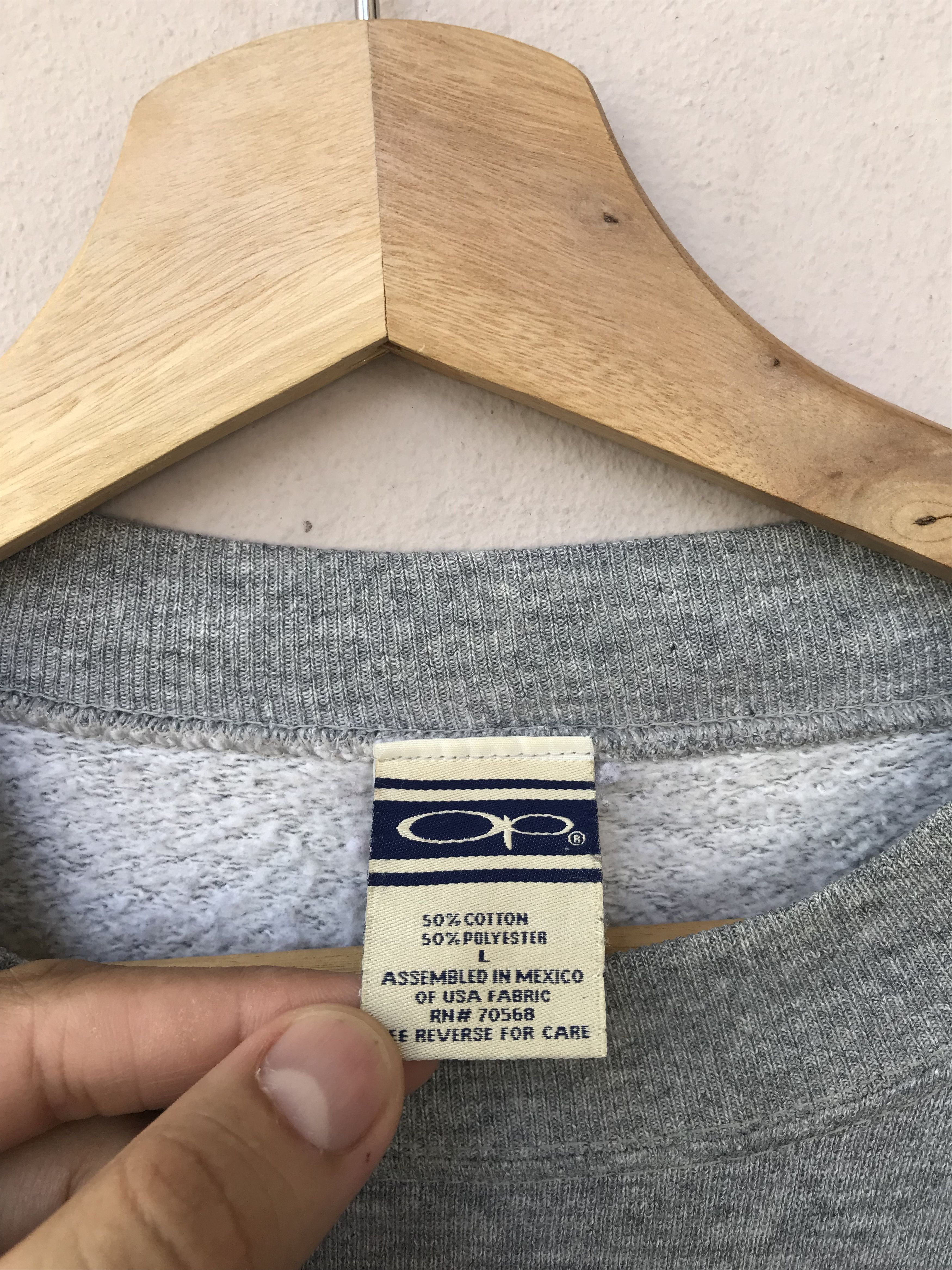 Vintage Vintage Ocean Pacific Island Nectar Sweatshirt surfstyle Size US L / EU 52-54 / 3 - 4 Thumbnail