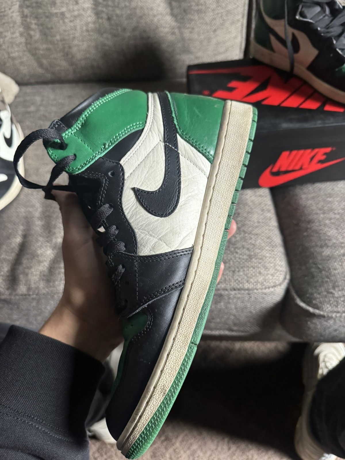 Jordan Brand Jordan 1 Pine Green Size US 10.5 / EU 43-44 - 8 Thumbnail