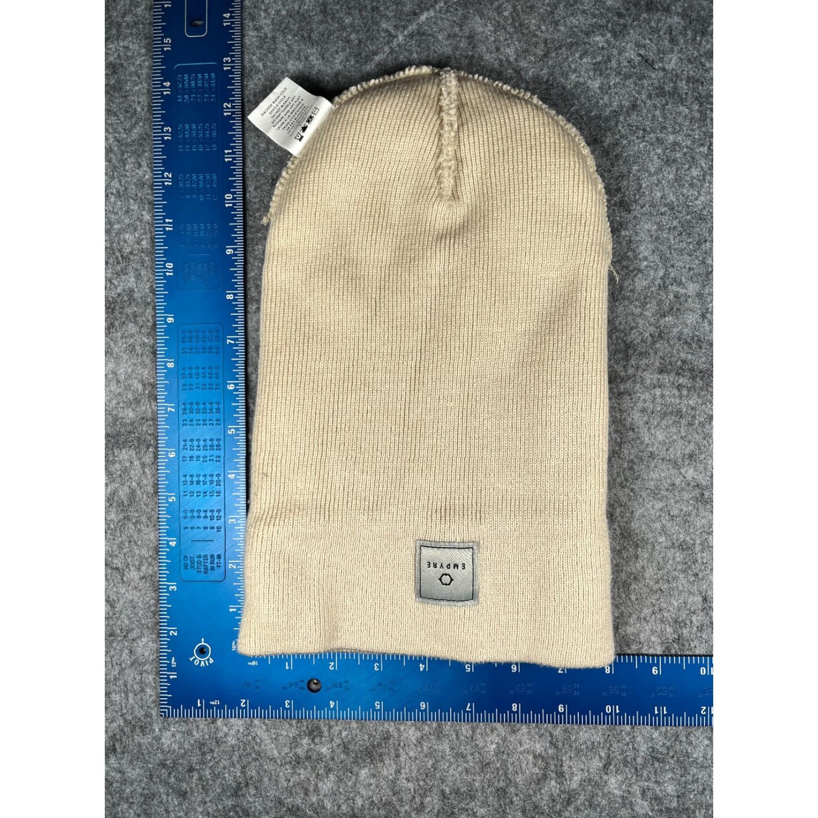 Empyre Empyre Beanie Toque Adult One Size Ivory Knit 100% Acrylic Made Canada Hat/Cap Mens Beanie Ivory Winter 90s Concert Ski Logo Pattern Solid Size ONE SIZE - 5 Thumbnail
