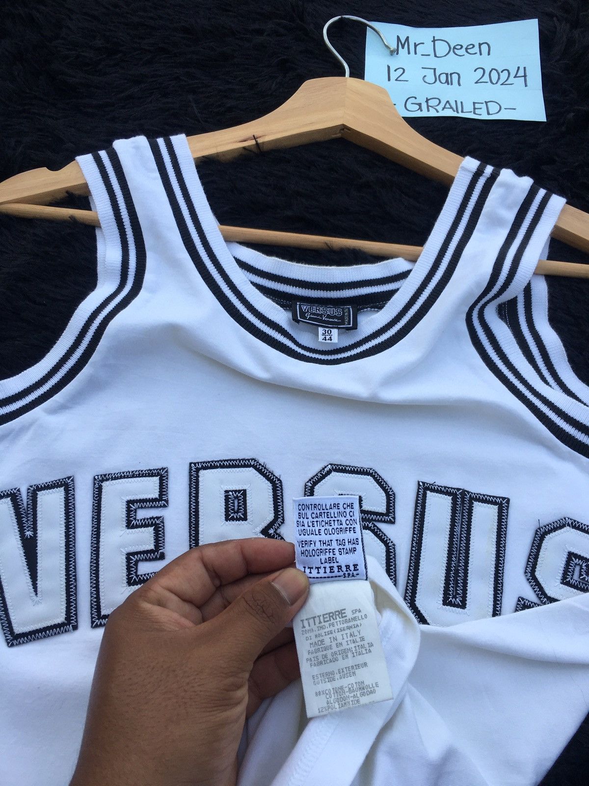 Versus Versace Rare Vintage Versus Gianni Versace Sleeveless Top Size XS / US 0-2 / IT 36-38 - 14 Thumbnail