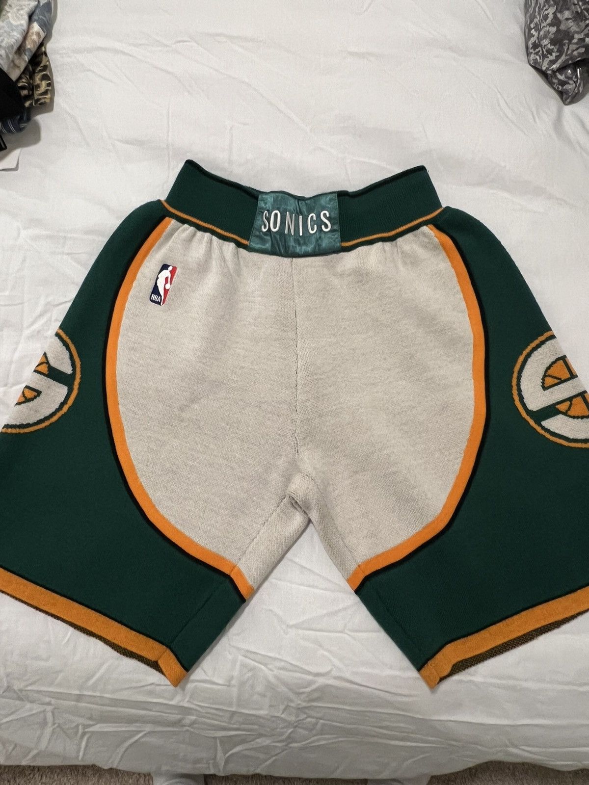Mitchell & Ness × NBA Mitchell & Ness x CLOT NBA Shorts Seattle Supersonics Size US 28 / EU 44 - 1 Thumbnail