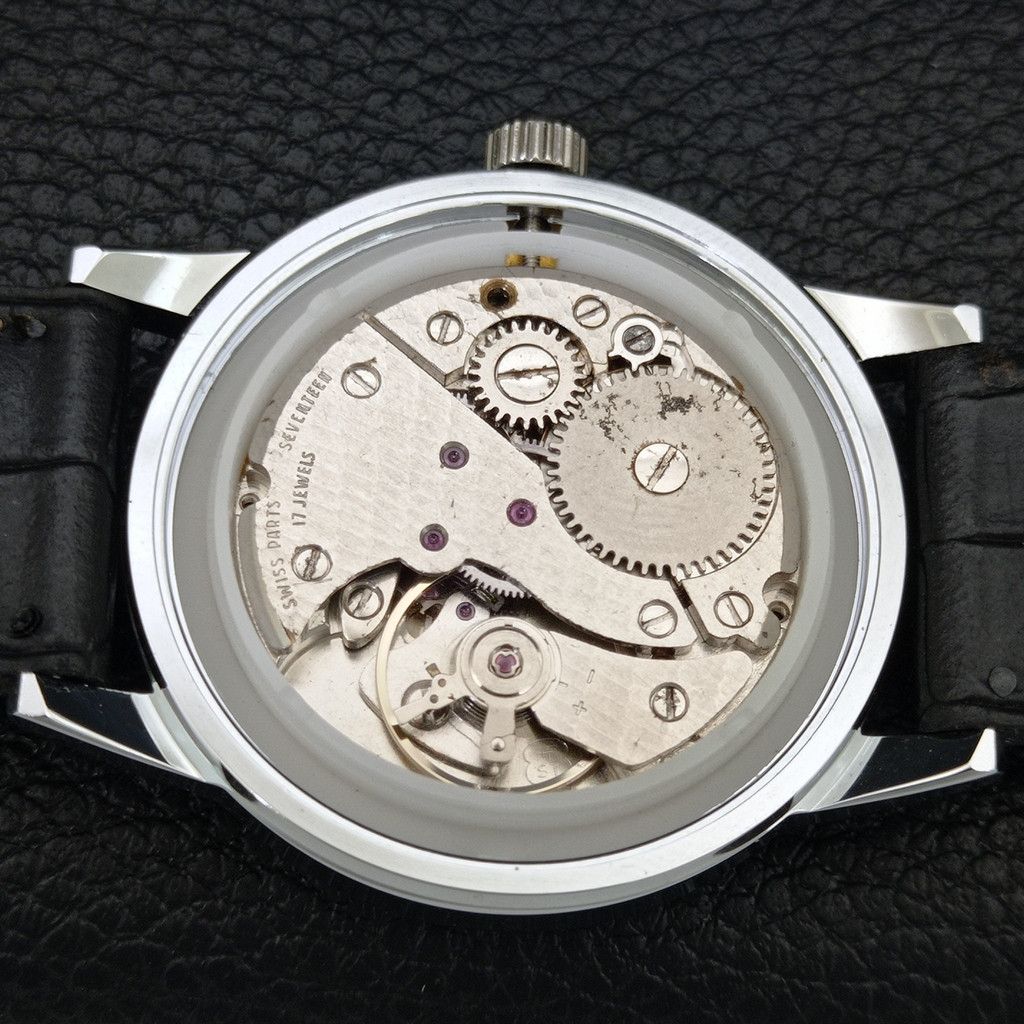 Other VINTAGE MONTINE HAND-WINDING SWISS MENS WHITE WATCH a444152 Size 38 - 9 Thumbnail