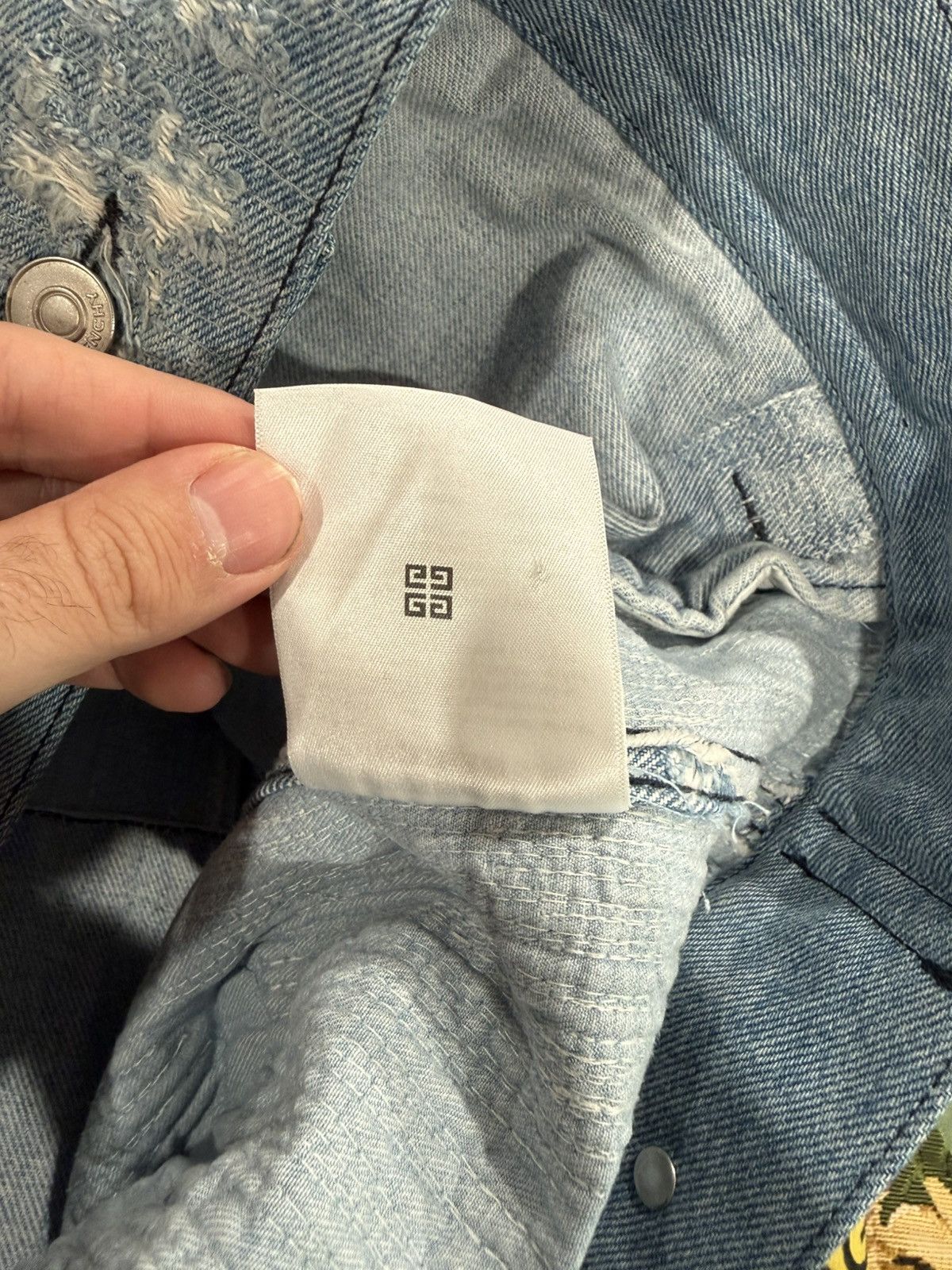 Givenchy Givenchy Bstroy Patches 4G Denim Jacket Size US XL / EU 56 / 4 - 8 Thumbnail