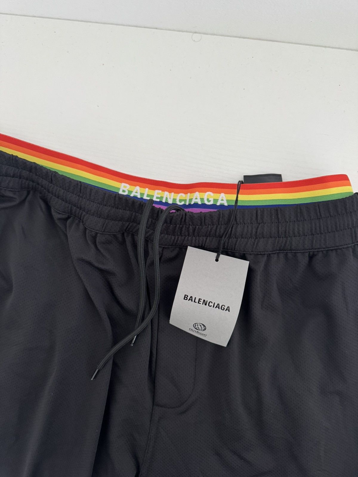 Balenciaga Balenciaga Logo Shorts L Black Brand New Authentic Size US 34 / EU 50 - 2 Thumbnail