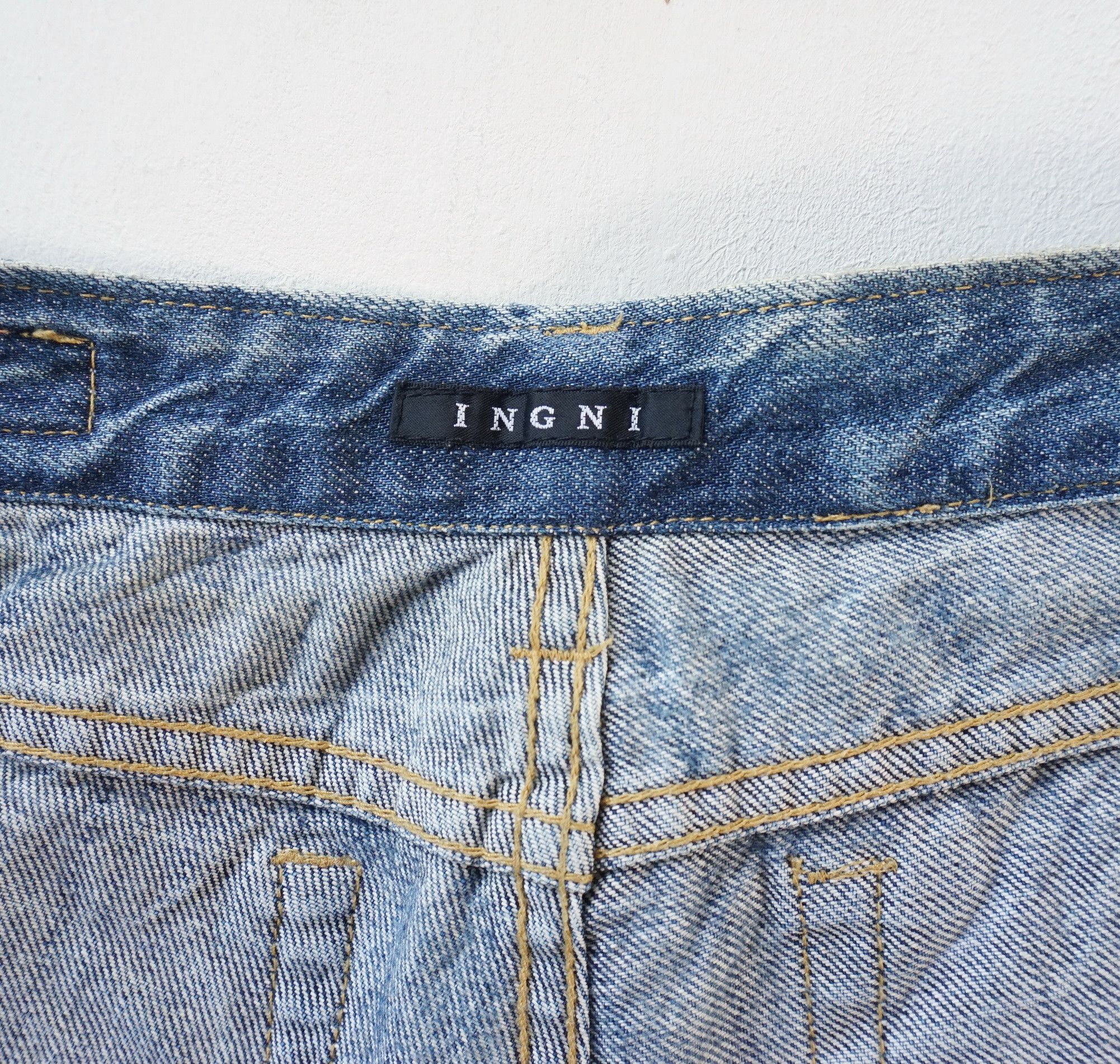 Japanese Brand INGNI Low Rise Ripped Flare Jeans Size 26" / US 2 / IT 38 - 12 Thumbnail