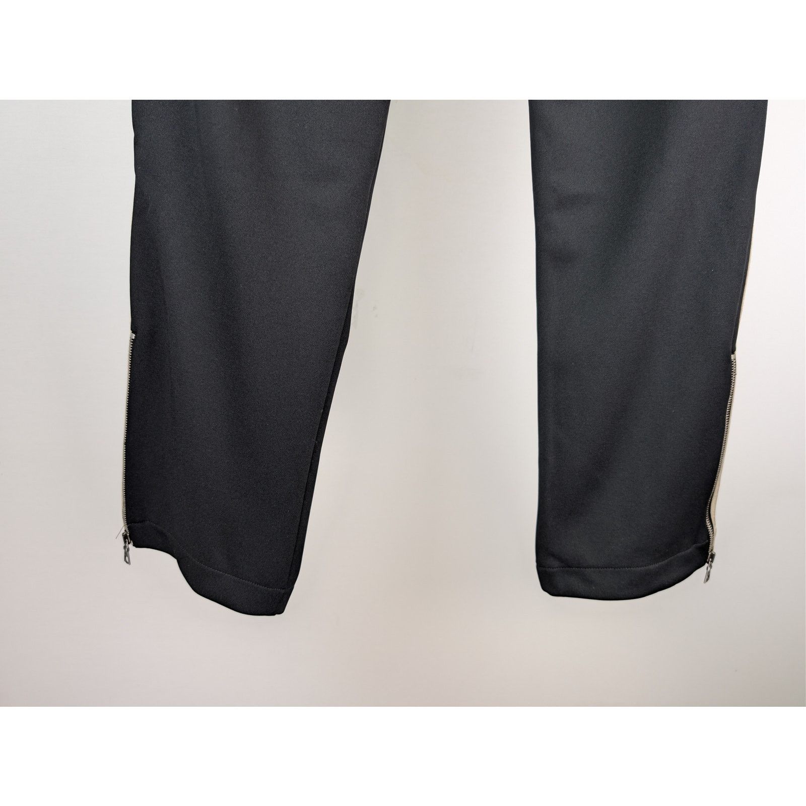 Palm Angels o1rshd1 Q:2 / Classic Logo Track Pants in Black / Off-White Size US 36 / EU 52 - 12 Thumbnail