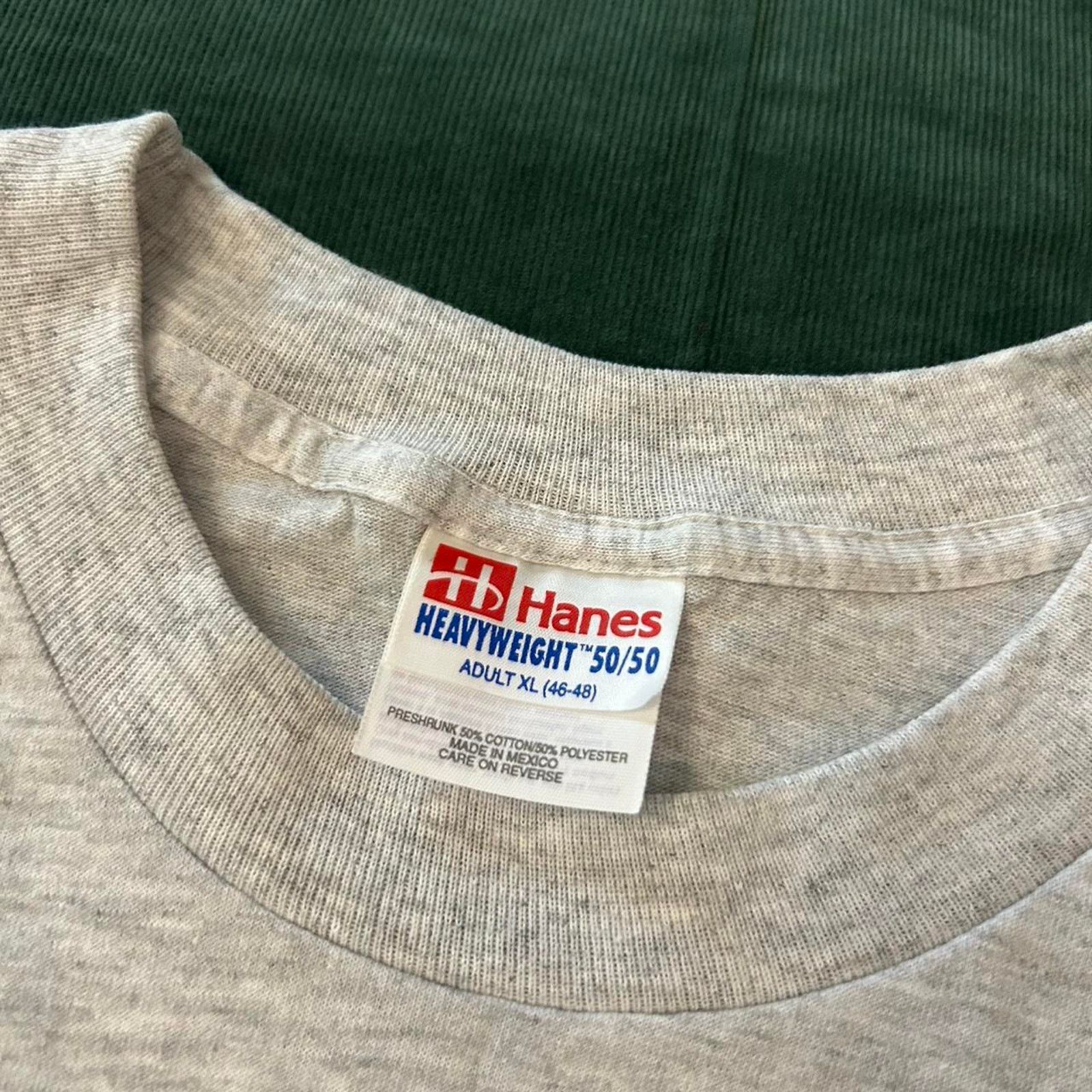 Hanes Rare y2k topo chico tee Size US XL / EU 56 / 4 - 4 Thumbnail