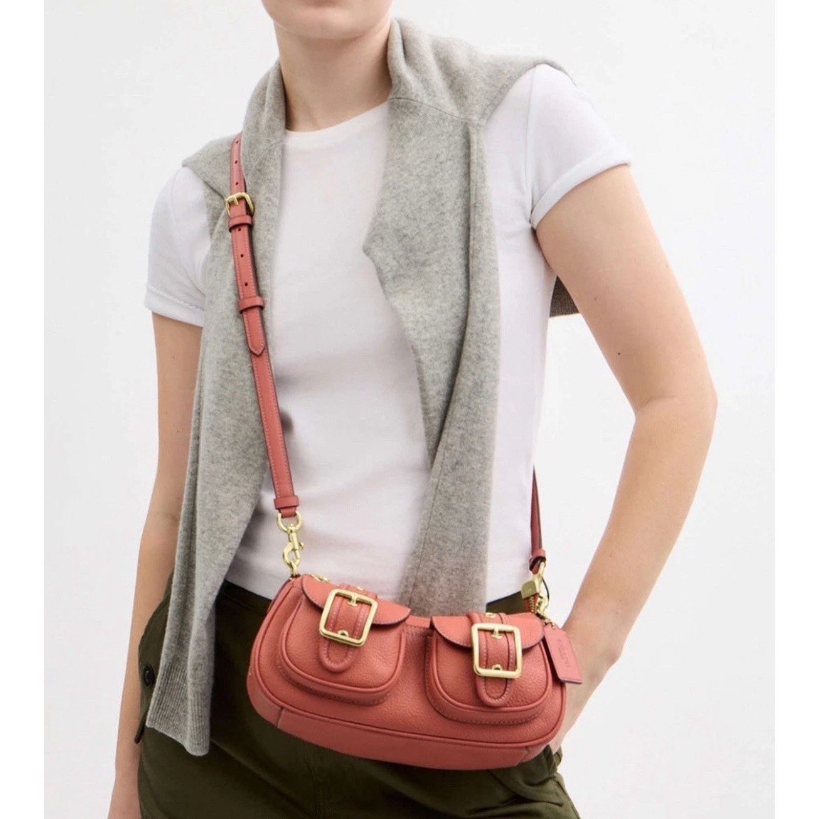 Coach NWT COACH CM079 Ashton Shoulder Bag Leather Burnt Coral Size ONE SIZE - 8 Thumbnail