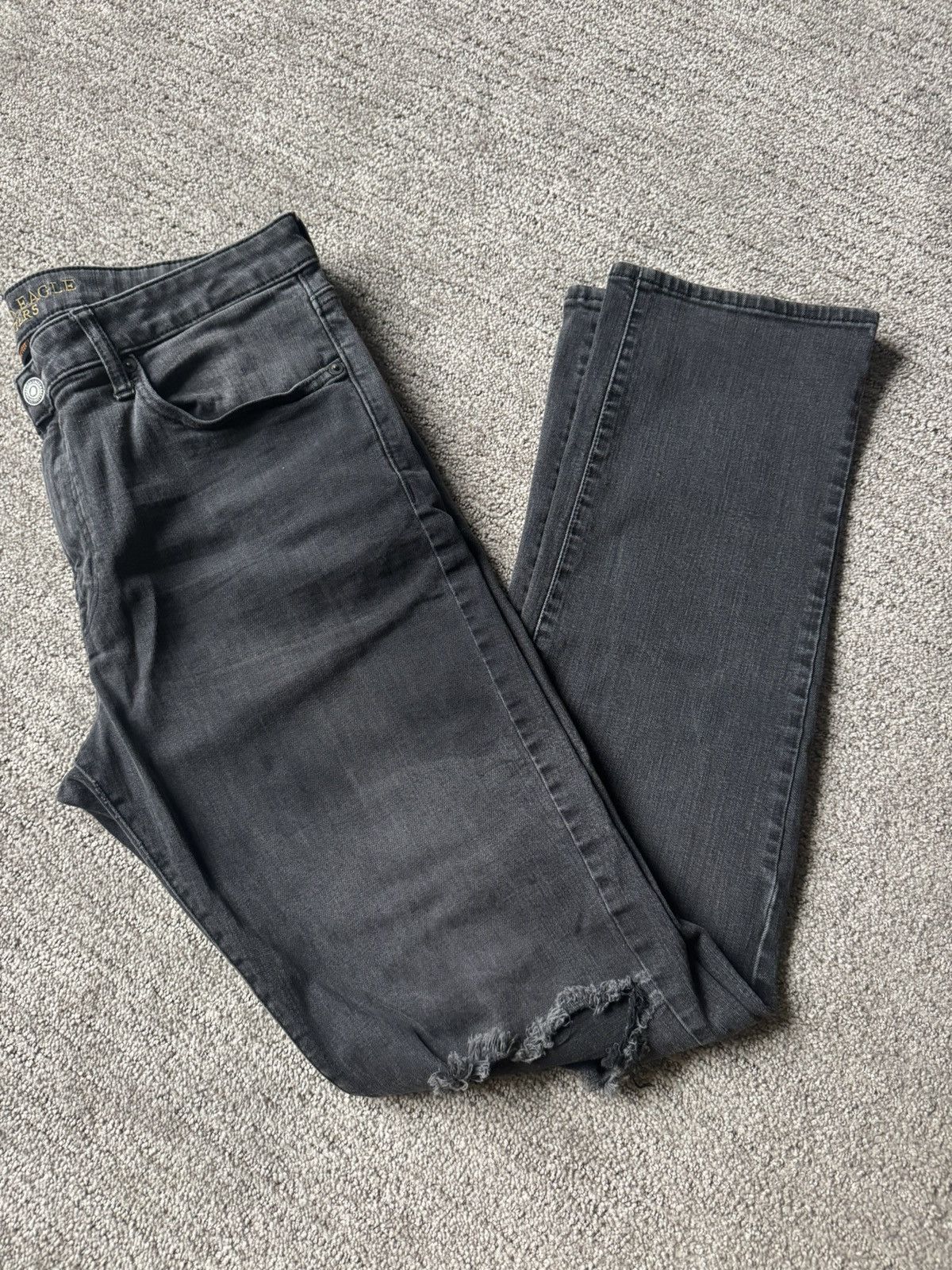 American Eagle Outfitters TALL GUYS!! Pre-Distressed Black Wash Jeans Size US 36 / EU 52 - 1 Thumbnail