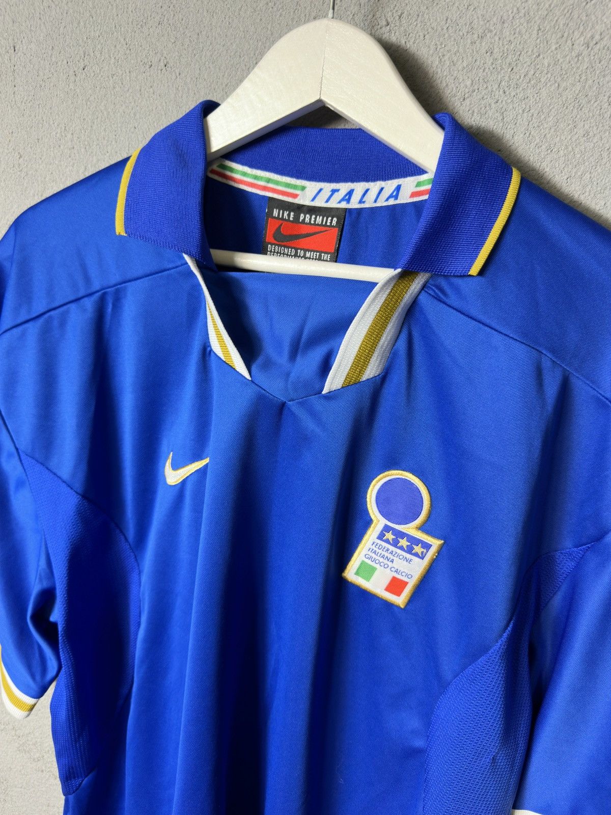 Nike × Vintage Italy Italia 1996-1997 Home Football Shirt Jersey Nike Retro Size US XL / EU 56 / 4 - 3 Thumbnail