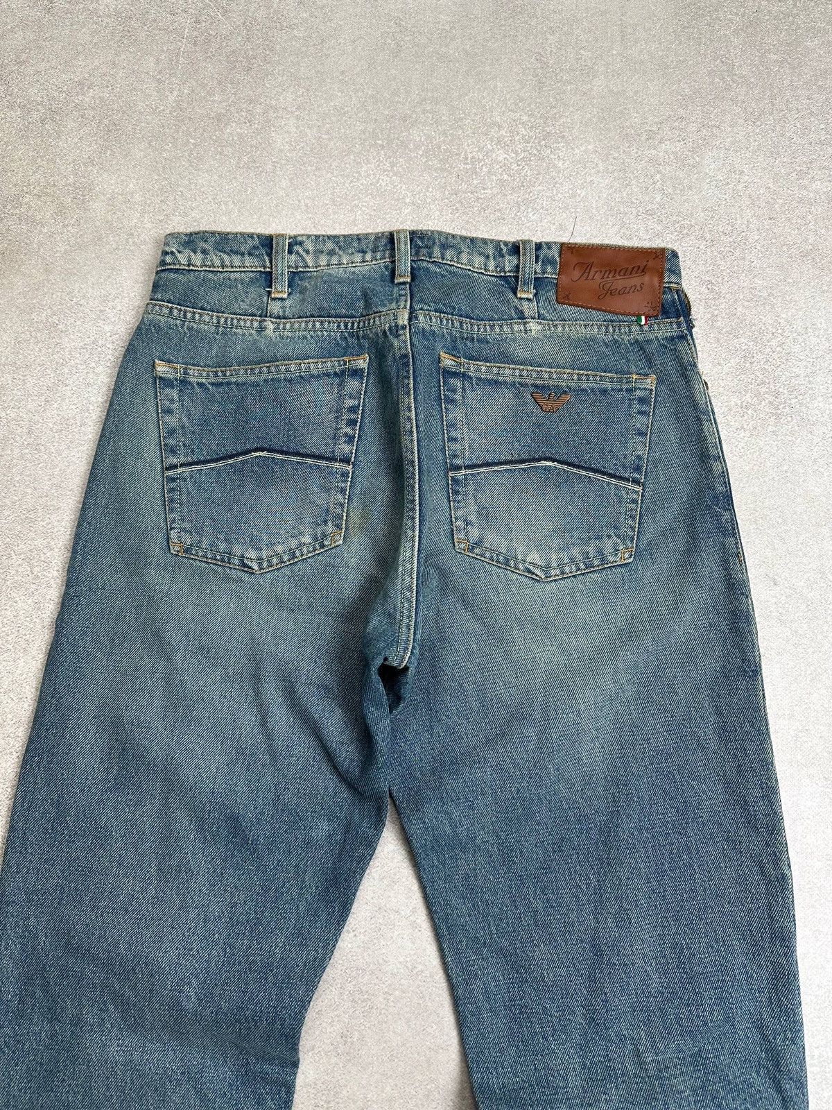 Emporio Armani Vintage Armani Metal Logo Baggy Denim Jeans Pants Rare 33 Size US 33 - 2 Thumbnail