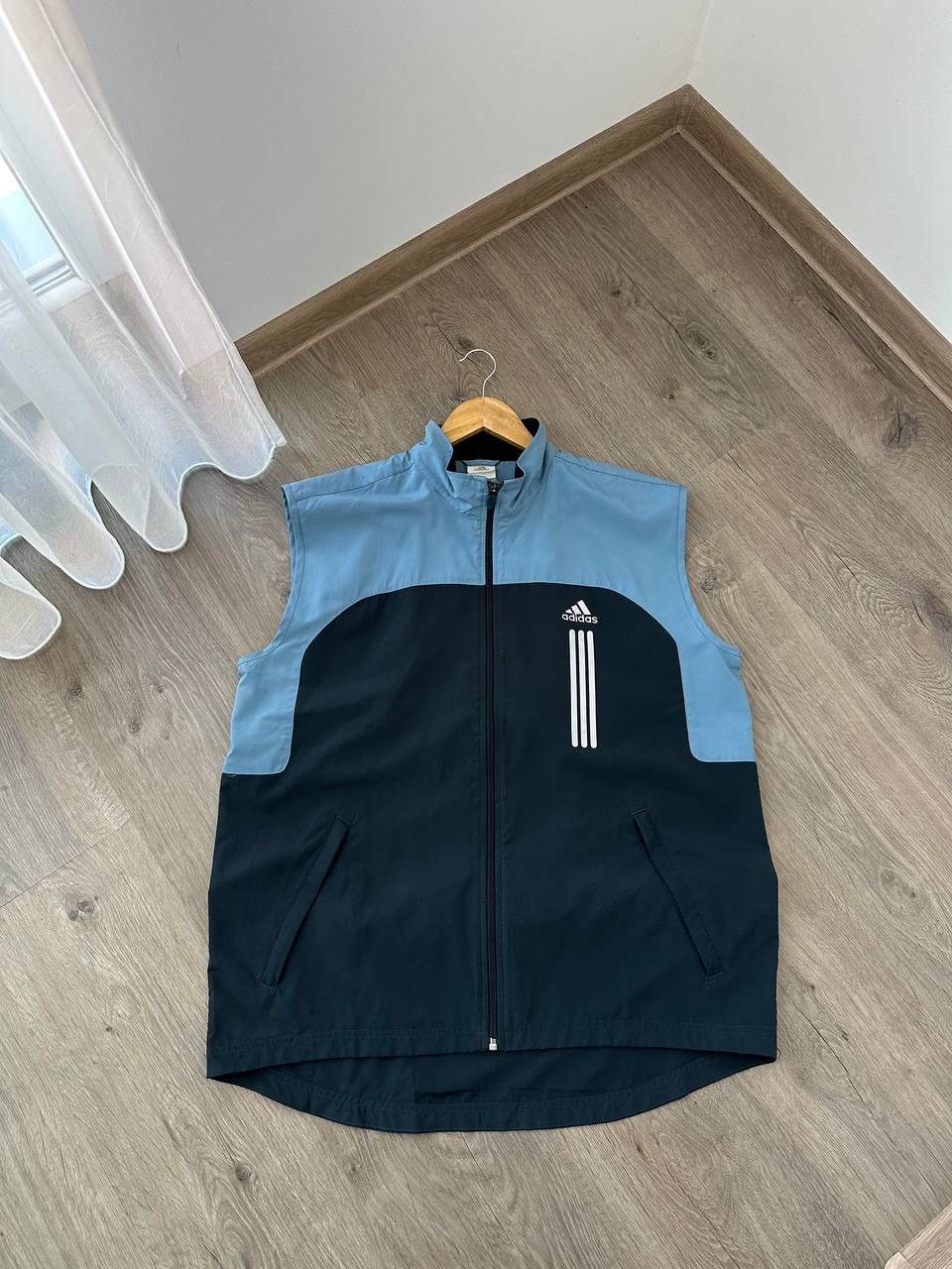 Adidas × Vintage Vintage Adidas Blue Nylon Sportswear West Size US L / EU 52-54 / 3 - 1 Thumbnail