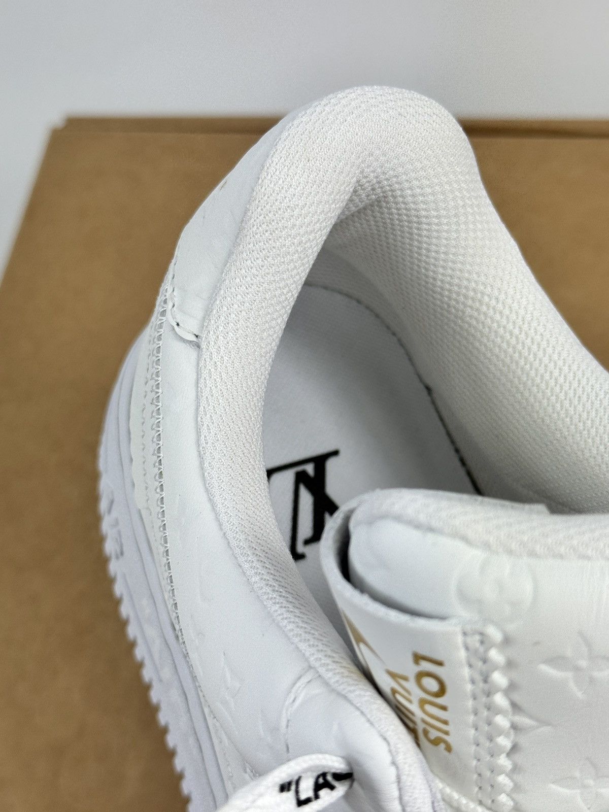 Louis Vuitton VIRGIL ABLOH LOUIS VUITTON X AIR FORCE 1 SNEAKERS Size US 8.5 / EU 41-42 - 10 Thumbnail
