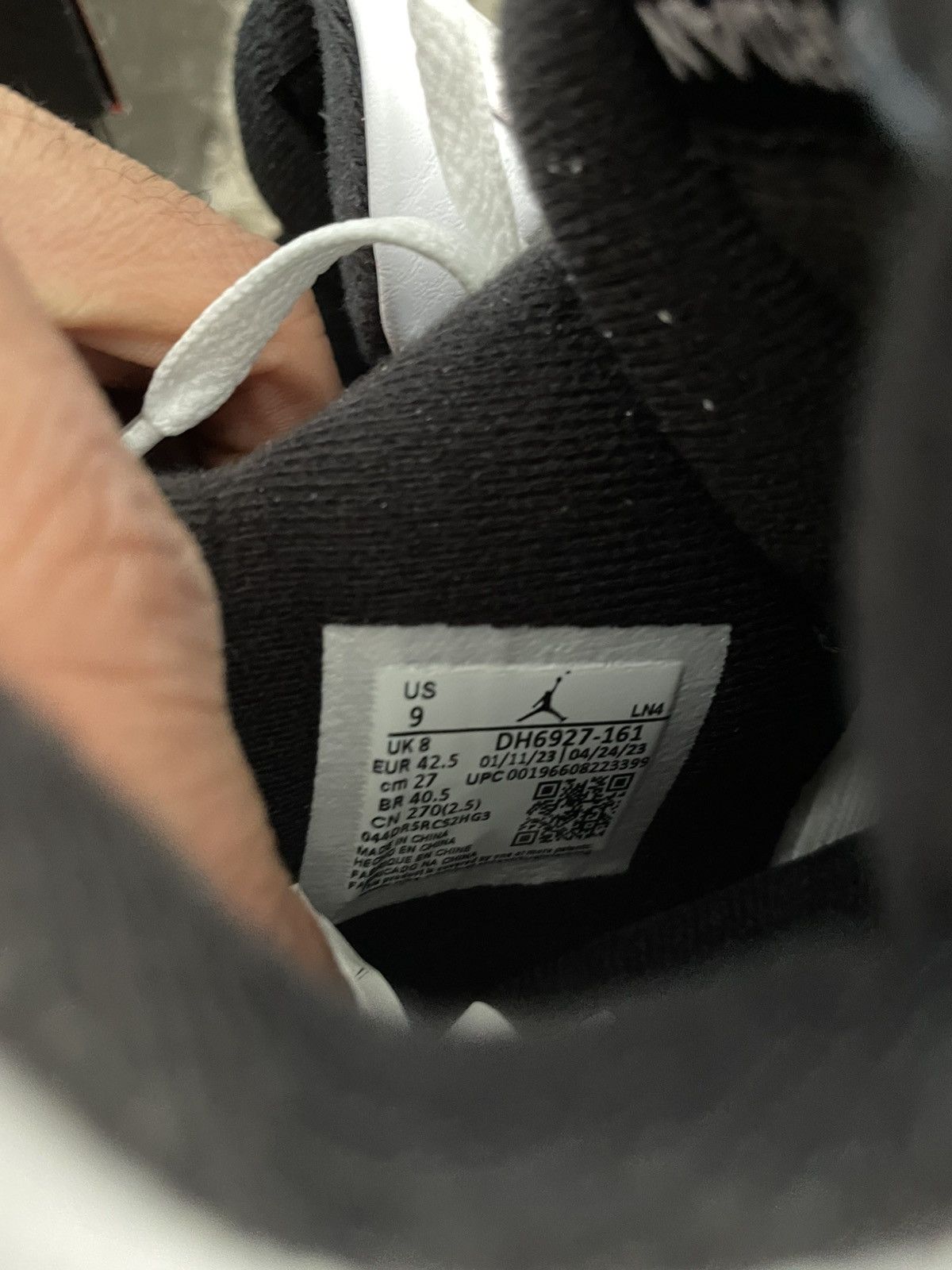 Jordan Brand Jordan 4 Red Cement Size US 9 / EU 42 - 8 Thumbnail
