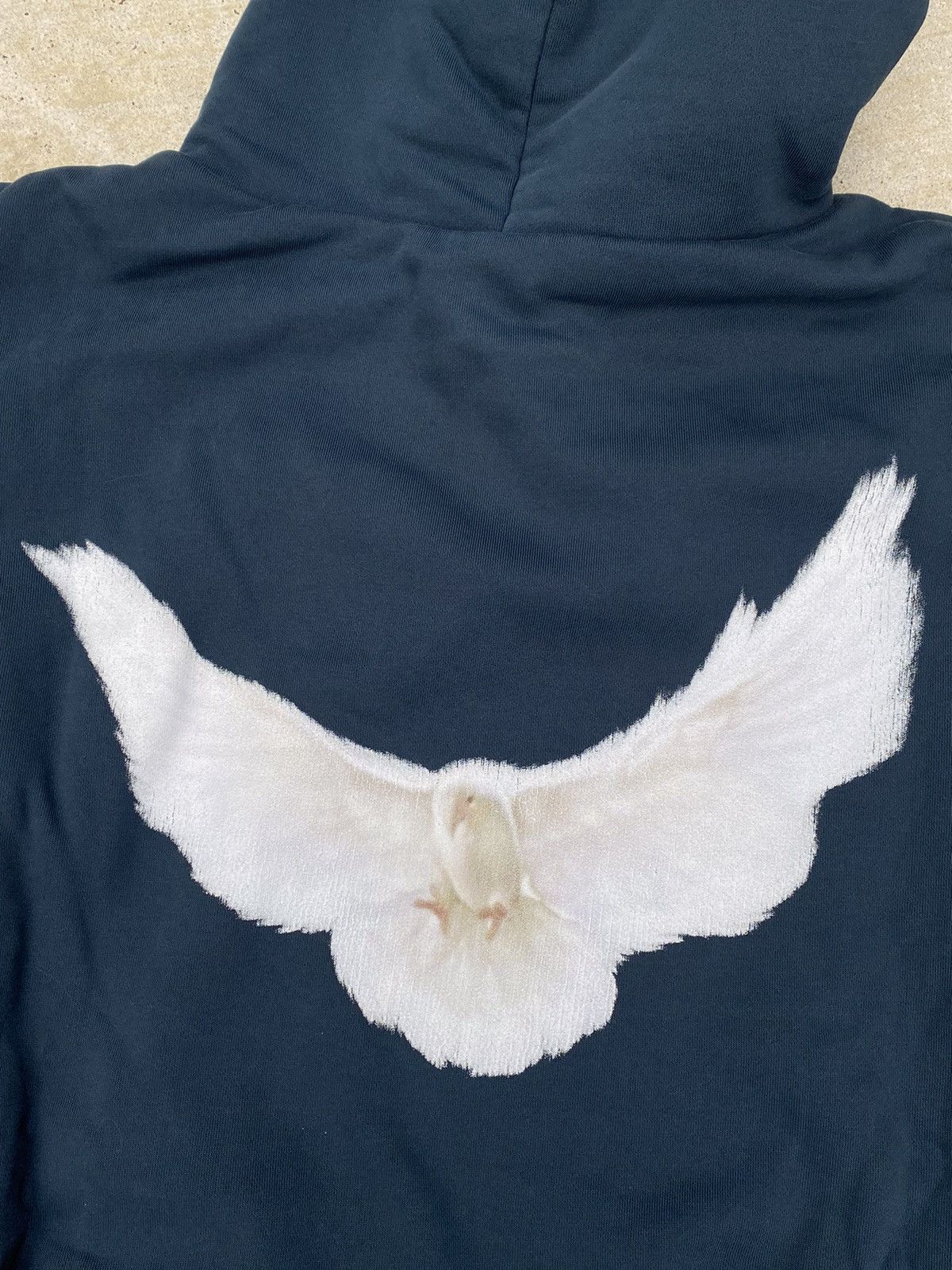 Gap × Yeezy NWT Yeezy Gap Dove Shrunken Hoodie by Balenciaga Size US XL / EU 56 / 4 - 11 Thumbnail