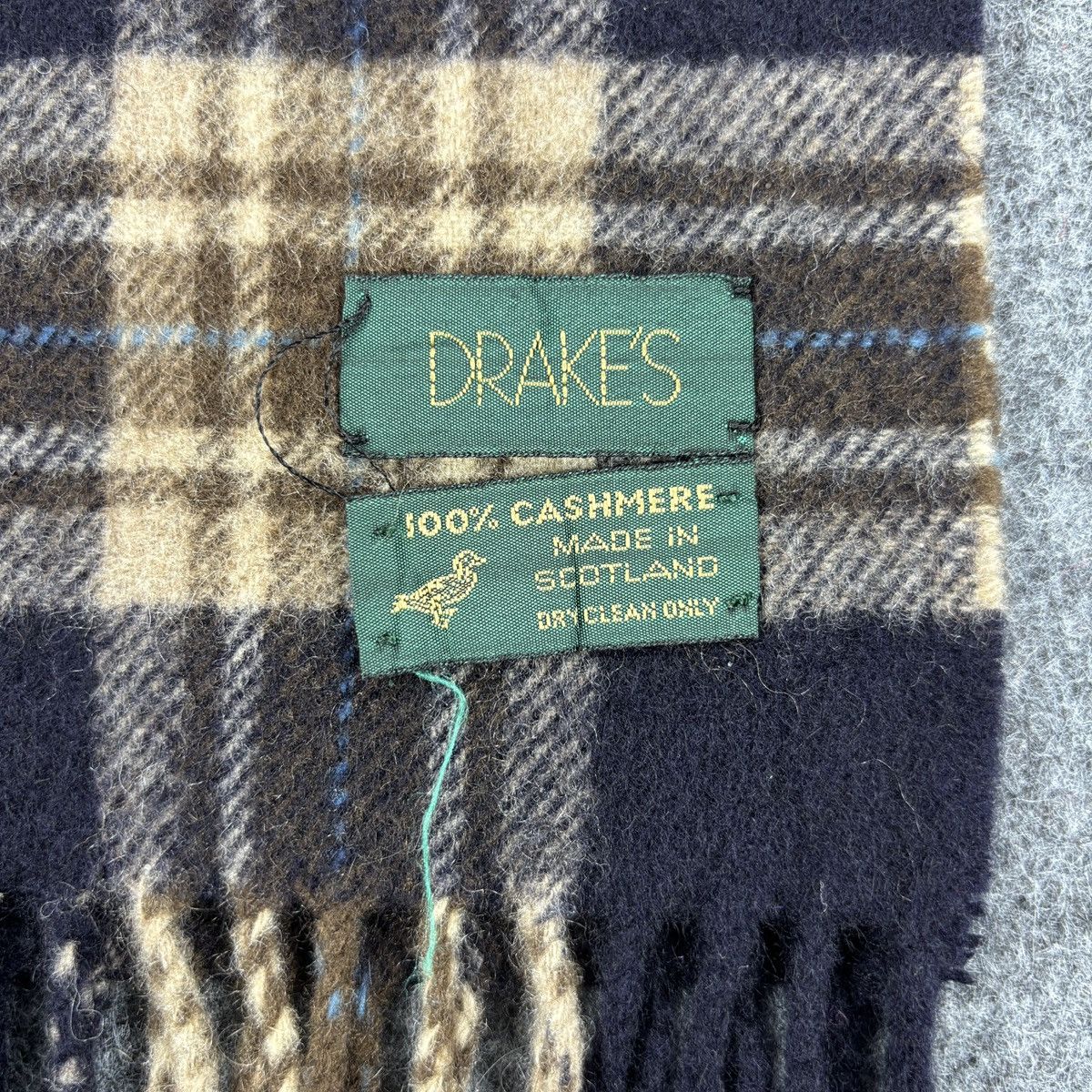 Drake's Drake's Scarf # D765 # Muffler # Neckwear Size ONE SIZE - 2 Thumbnail