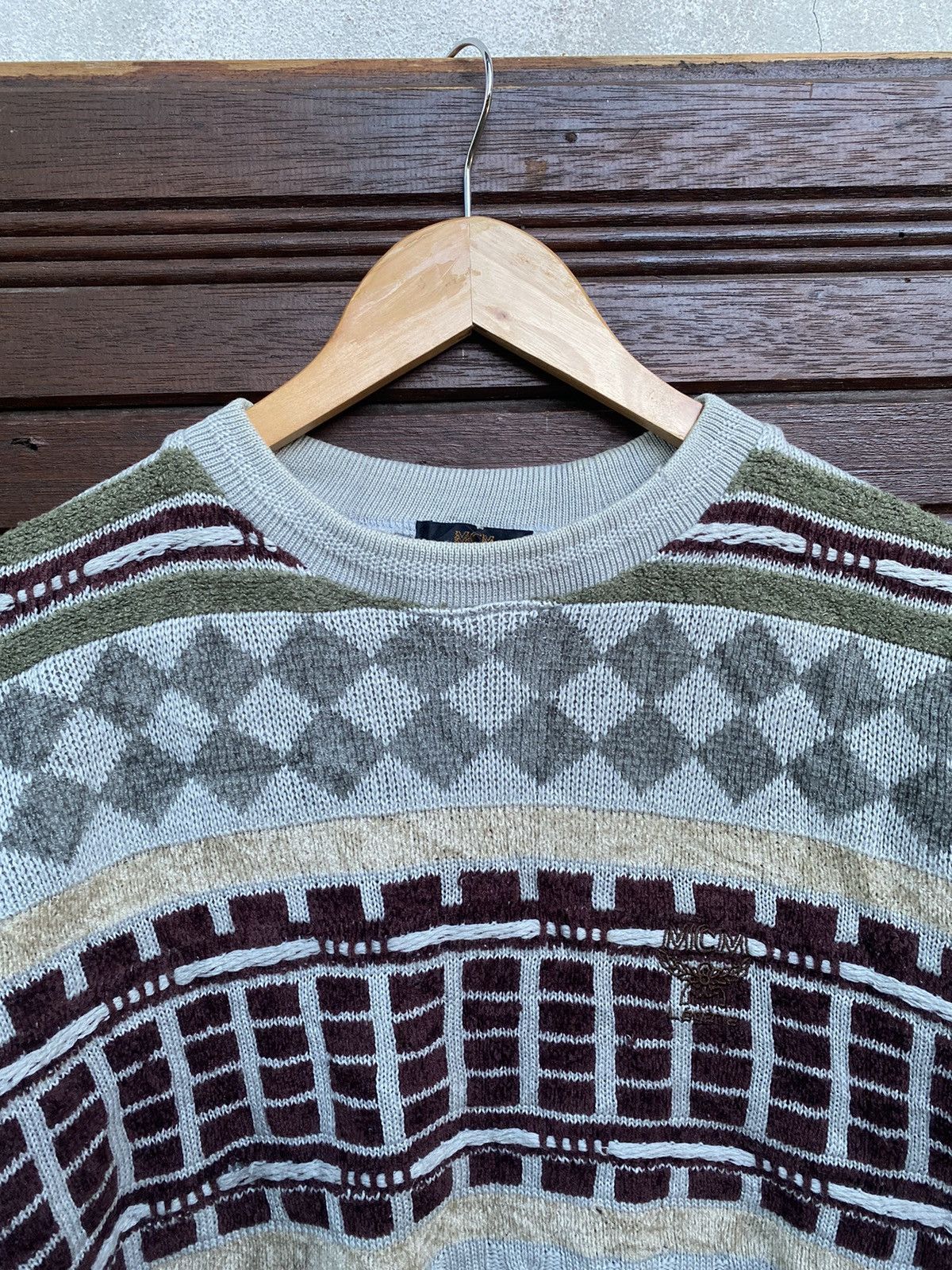 MCM × Vintage Vintage McM Legere Small Logo Sweatshirt Size US L / EU 52-54 / 3 - 5 Thumbnail