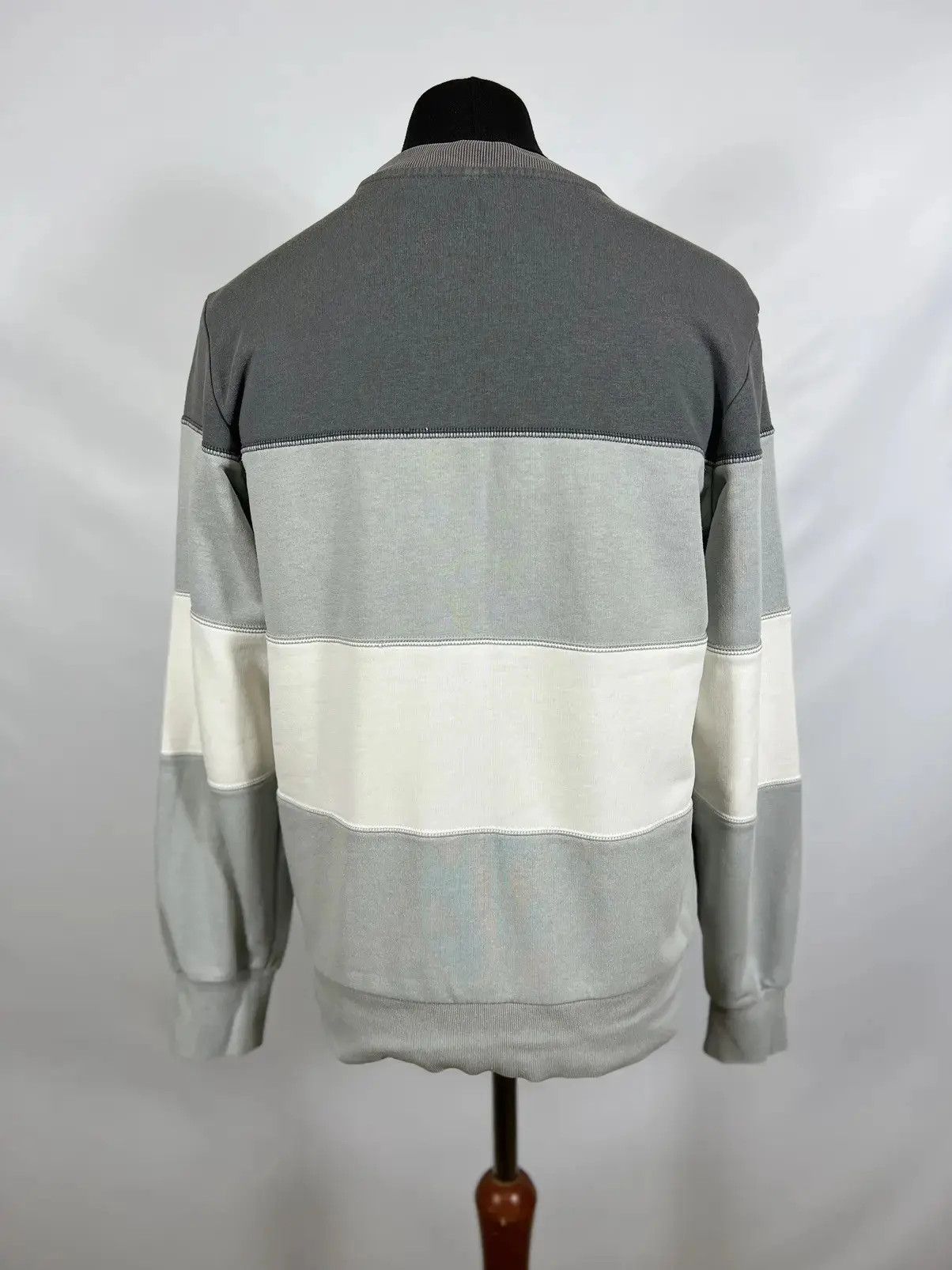 Nike × Vintage Vintage Nike sweatshirt Size US M / EU 48-50 / 2 - 2 Thumbnail