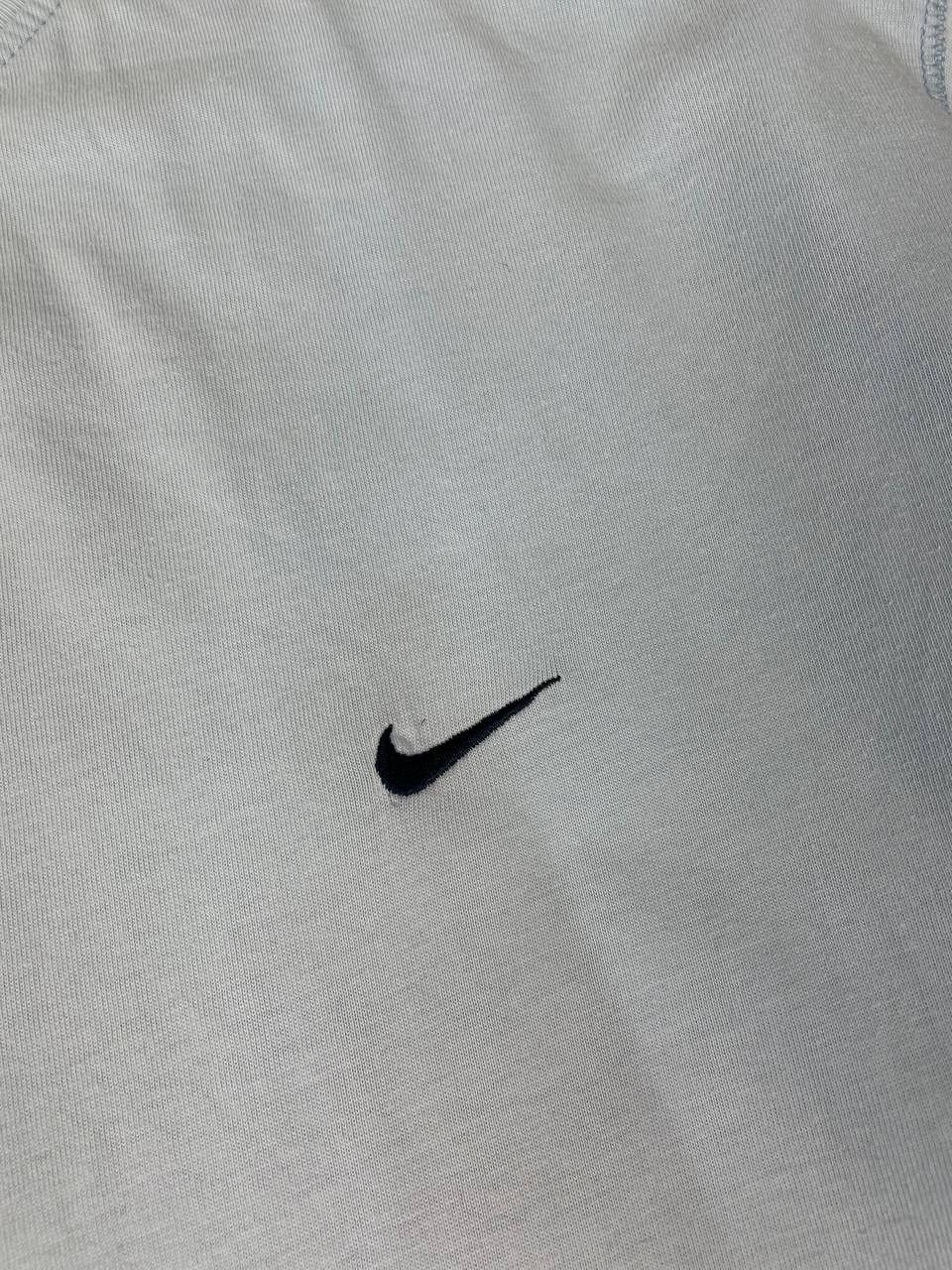 Nike Vintage Nike Logo Swoosh 2000s T Shirt Size US XL / EU 56 / 4 - 5 Thumbnail
