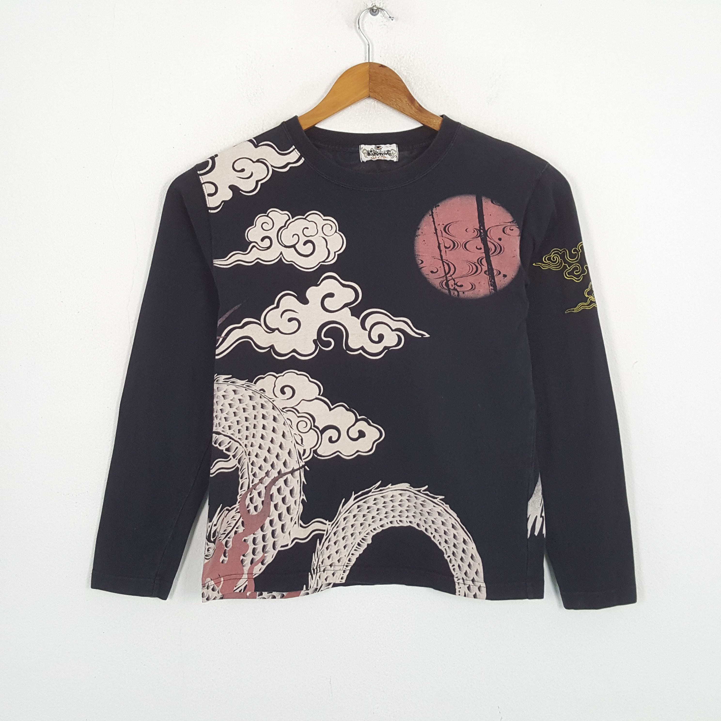 Japanese Brand × Vintage Vintage KARAKURI TAMASHI Japanese Fashion Brand T-Shirt Size US M / EU 48-50 / 2 - 3 Thumbnail