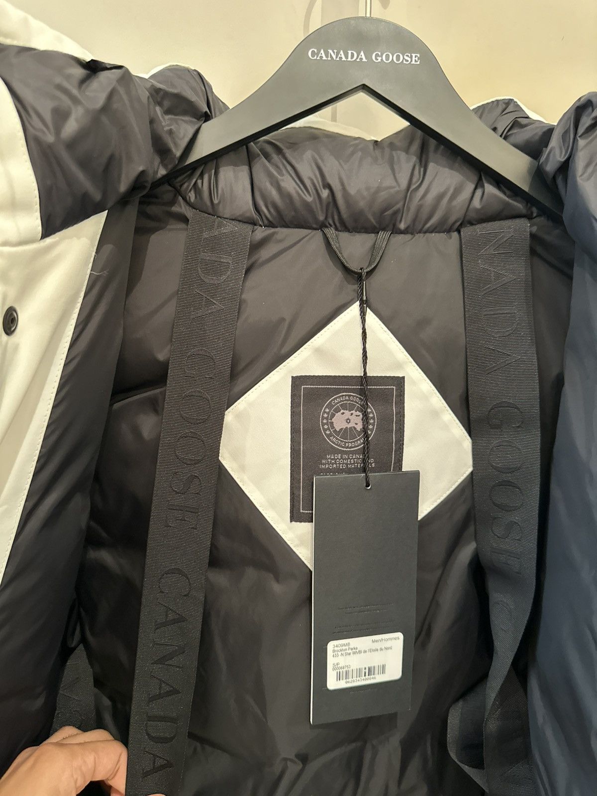 Canada Goose Canada Goose Brockion Parka Black Label Jacket Size US S / EU 44-46 / 1 - 11 Thumbnail