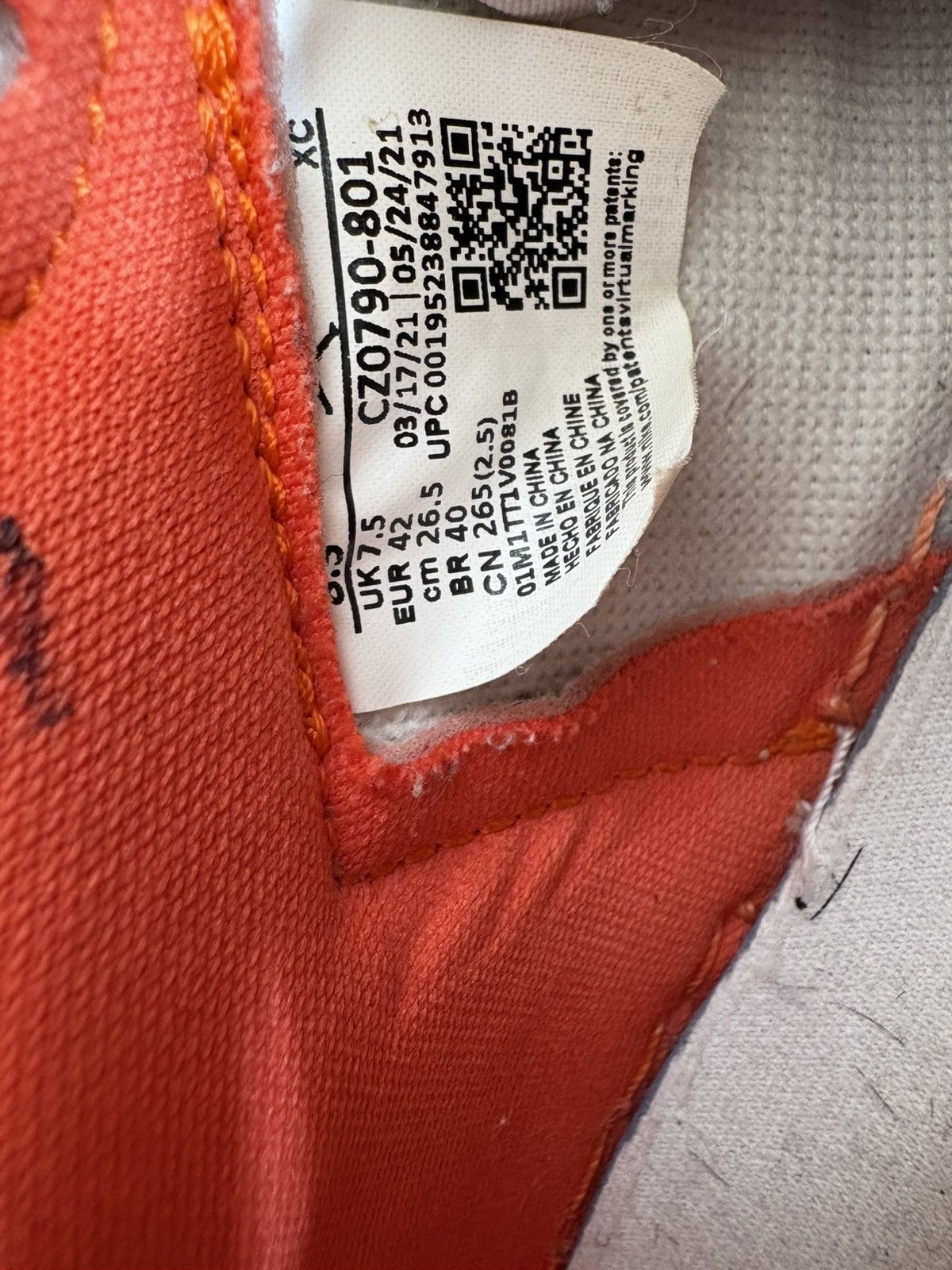 Nike Jordan 1 Low OG Starfish Size US 8.5 / EU 41-42 - 5 Thumbnail