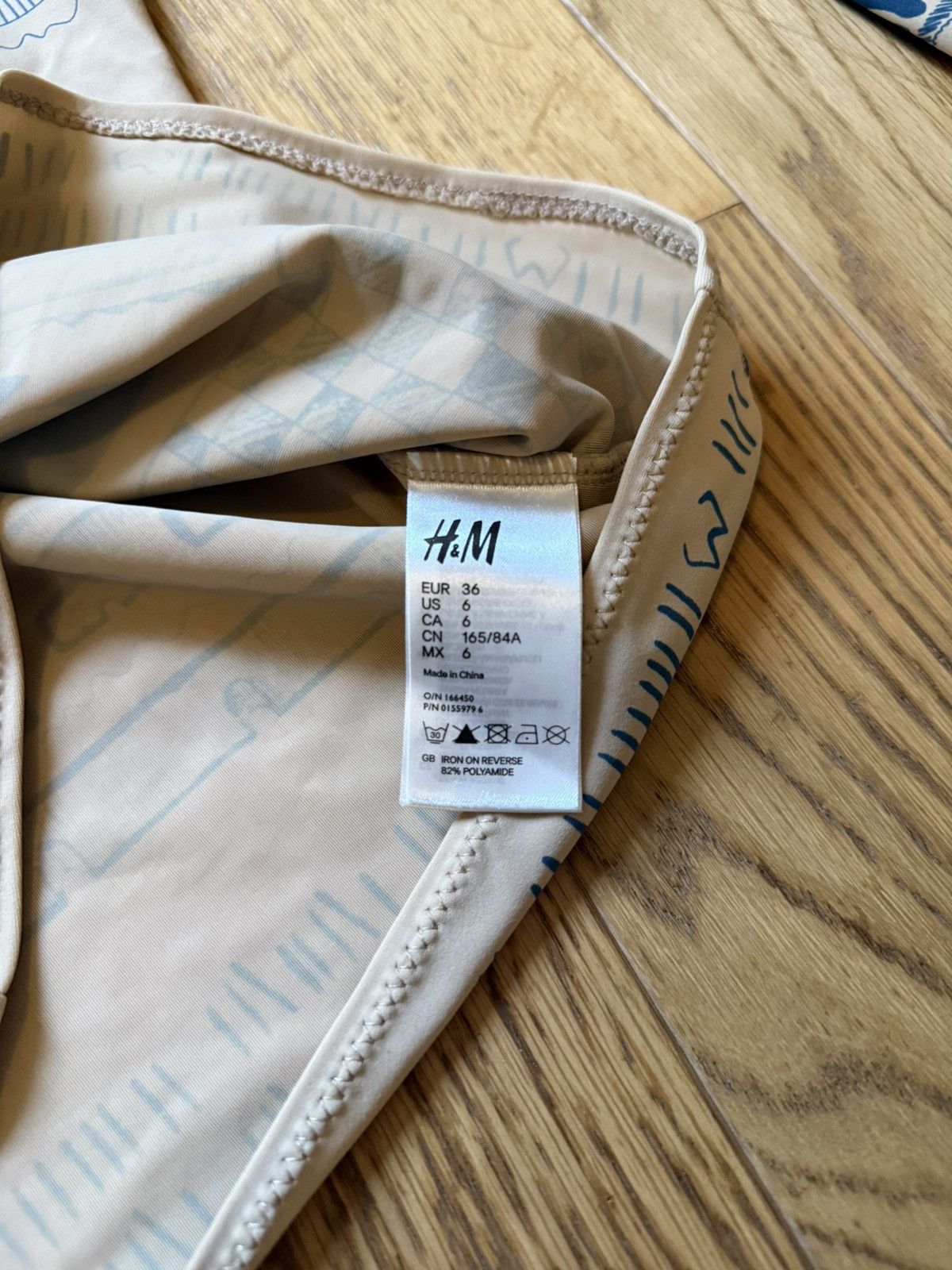 H&M × Maison Margiela Maison Margiela tattoo Longsleeve Size S / US 4 / IT 40 - 9 Thumbnail