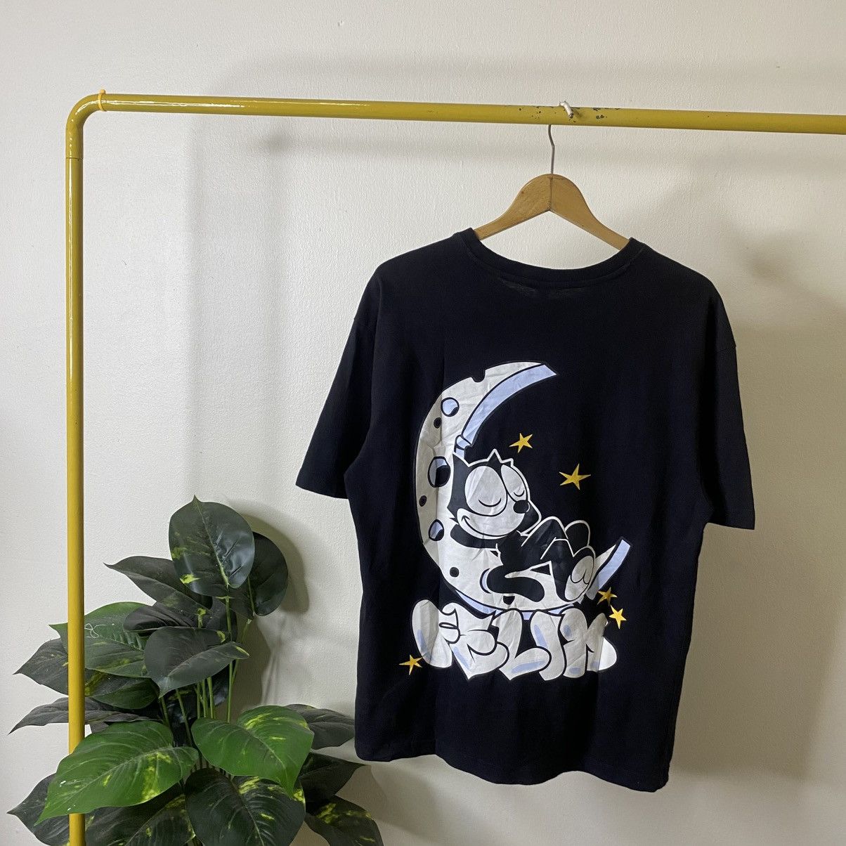 H&M H&M x Felix The Cat Nice Graphic Collaboration T Shirt Size US L / EU 52-54 / 3 - 1 Thumbnail