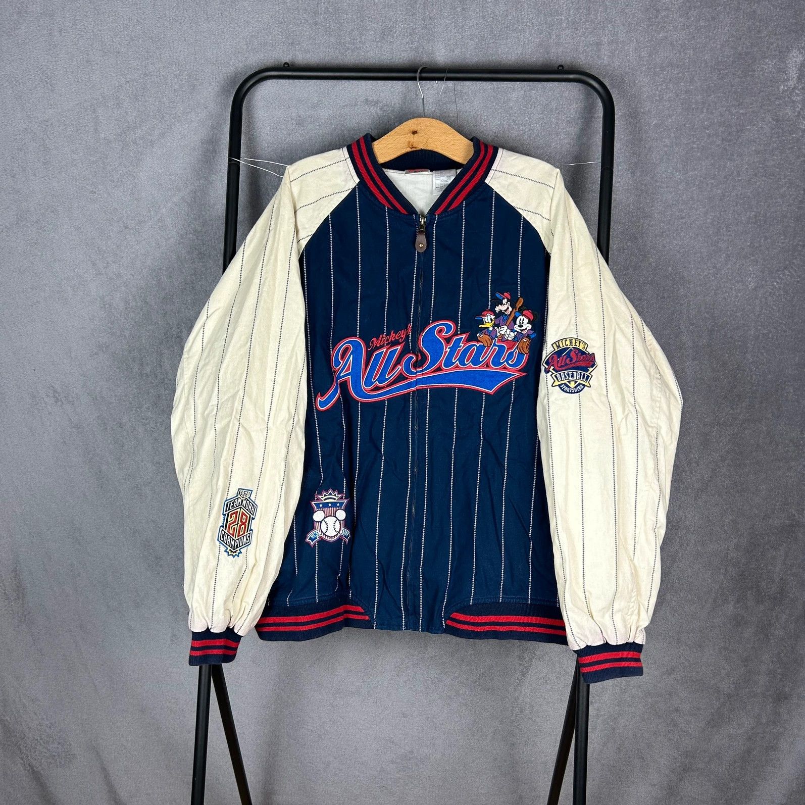 Disney Jacket Disney vintage 90s Baseball big logo Mickey Mouse Size US XL / EU 56 / 4 - 1 Thumbnail
