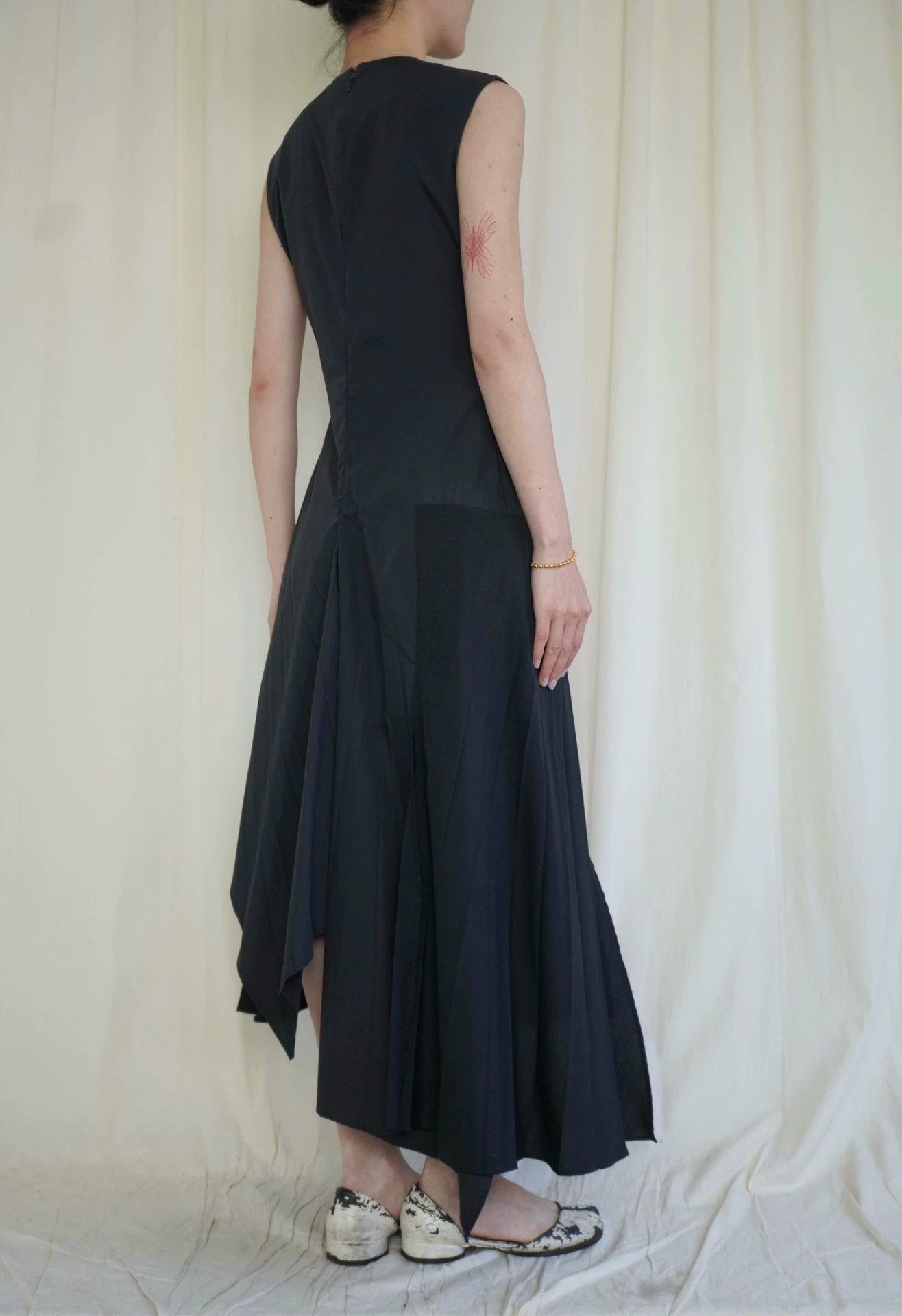 Masaki Matsushima Masaki Matsushima 1998 Geometric Origami Pleated Sleeveless Dress Size S / US 4 / IT 40 - 4 Thumbnail