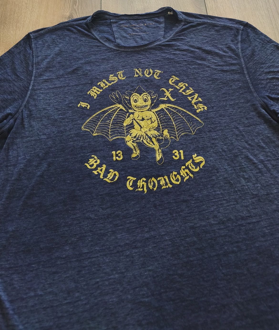 John Varvatos John Varvatos X I Must Not Think Bad Thoughts T-Shirt Size L Size US L / EU 52-54 / 3 - 3 Thumbnail