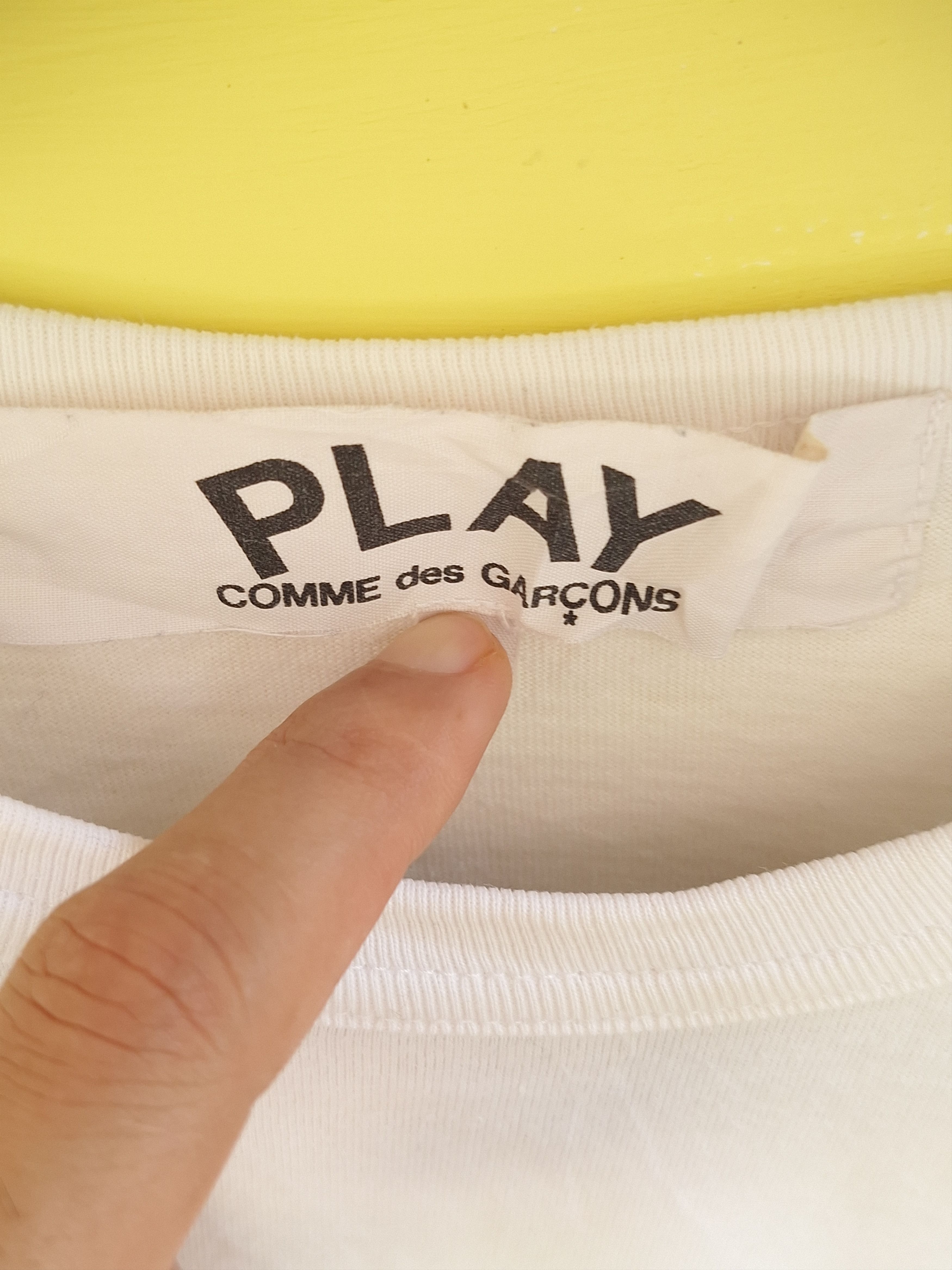 Comme des Garcons Play Comme des Garcon Tees t shirt Size US S / EU 44-46 / 1 - 3 Thumbnail