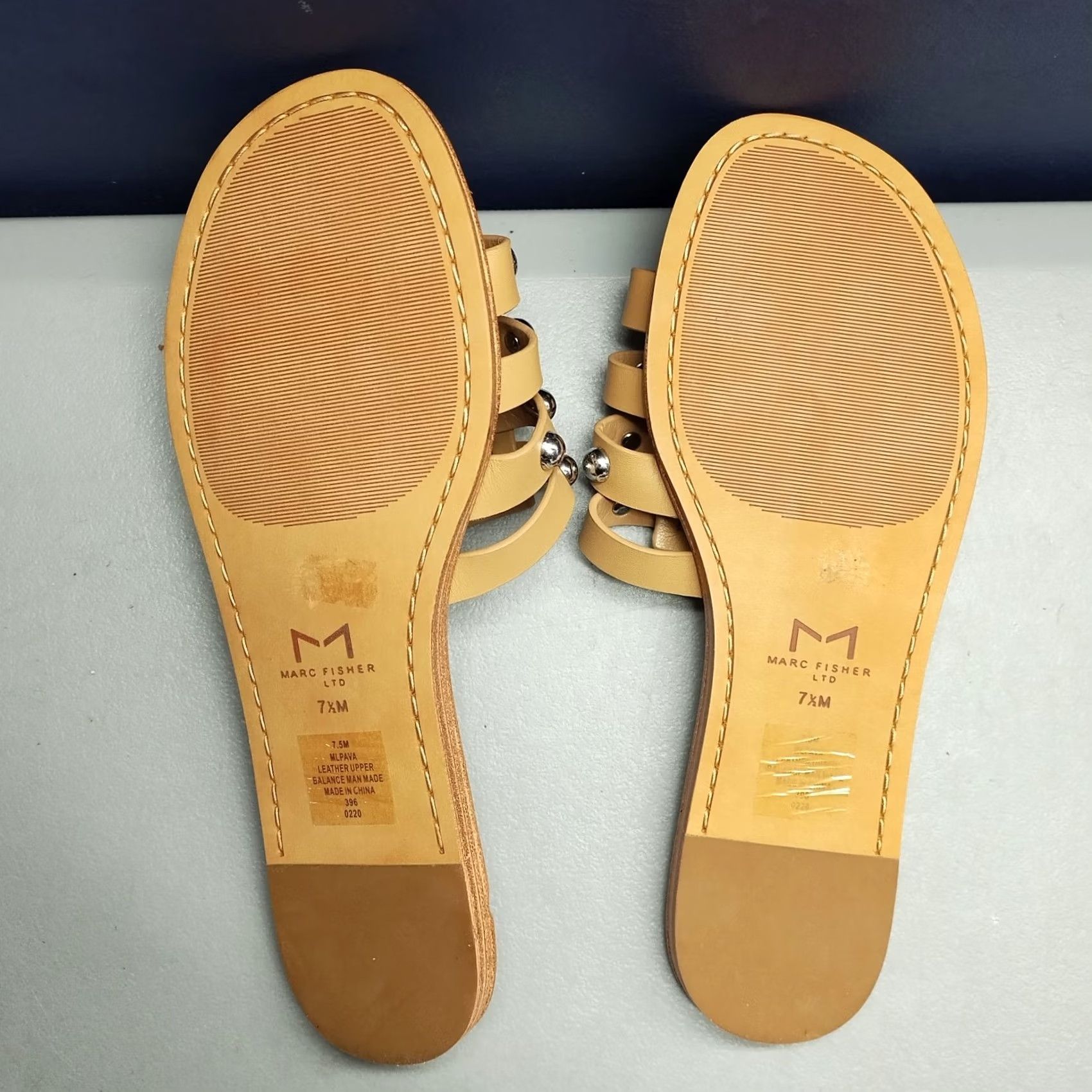 Marc Fisher Marc Fisher LTD Pava Slide Sandals Womens Size 7.5M Brown Leather Studded Slip On Size US 8 / IT 38 - 7 Thumbnail