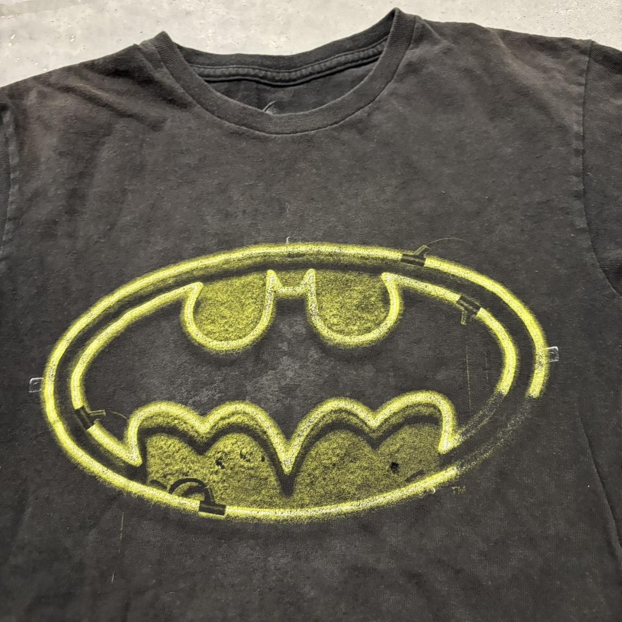 DC Comics × Vintage Crazy Vintage Y2K/2000s Faded Black Batman DC Superhero Graphic Tee! Size US S / EU 44-46 / 1 - 2 Thumbnail