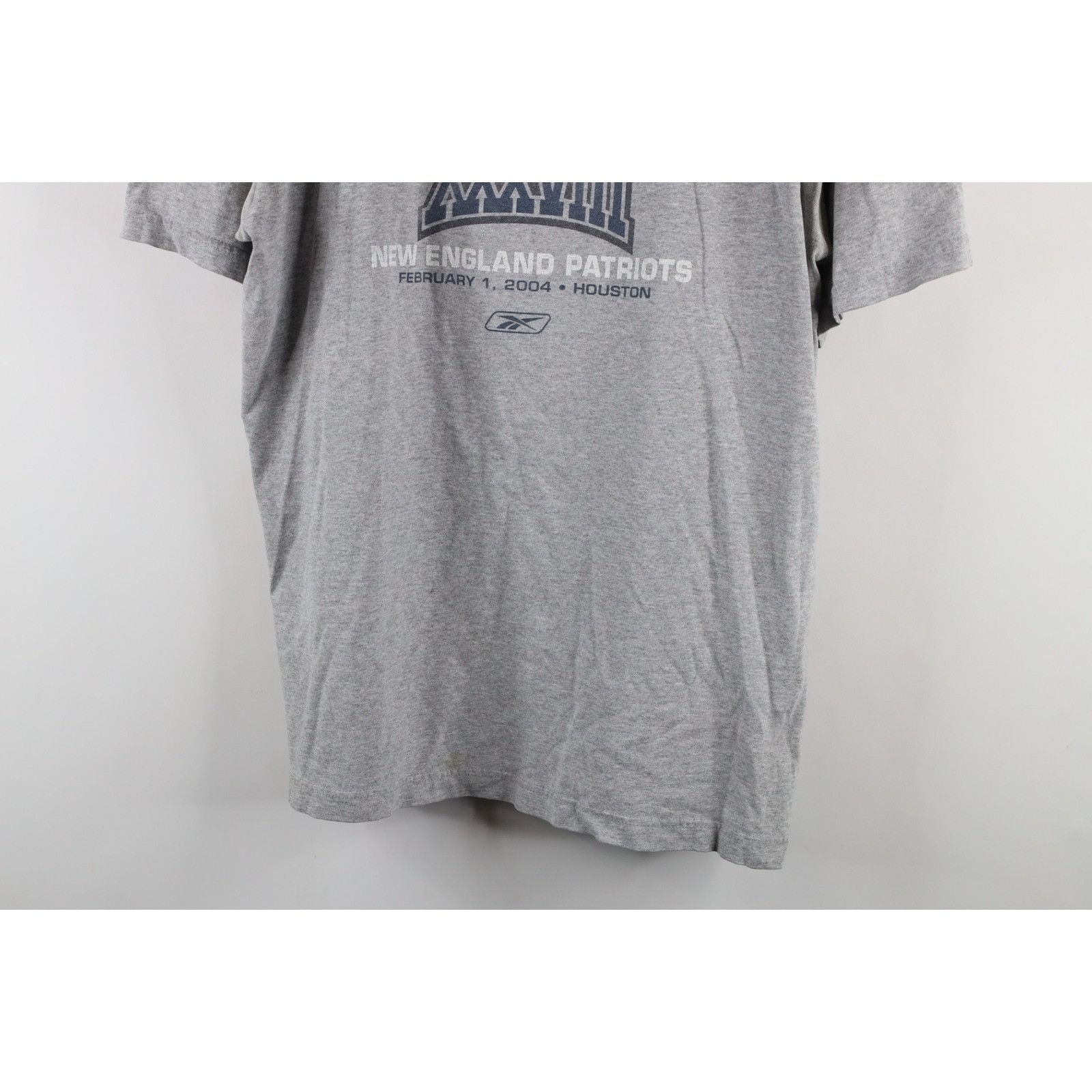 Reebok Vintage Reebok 2004 Super Bowl New England Patriots T-Shirt Size US XL / EU 56 / 4 - 3 Thumbnail