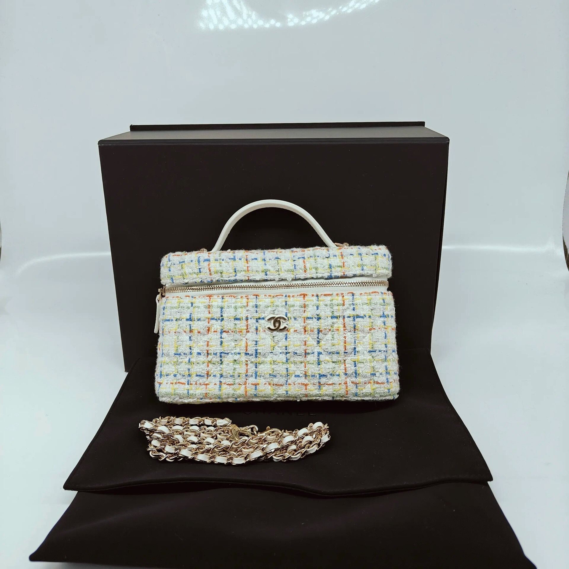 Chanel Pre-loved Bag Brand new condition Size ONE SIZE - 1 Thumbnail