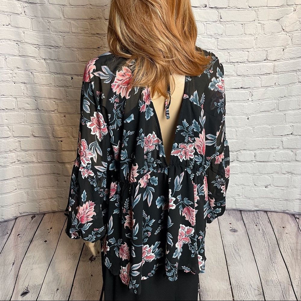Other New Olivaceous Floral Long Sleeve V-Neck Blouse Size L Size L / US 10 / IT 46 - 9 Thumbnail