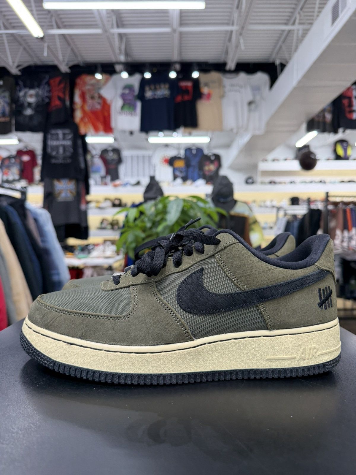 Nike × Undefeated Air Force 1 Low Undefeated Ballistic Size 9 (2021) Size US 9 / EU 42 - 7 Thumbnail