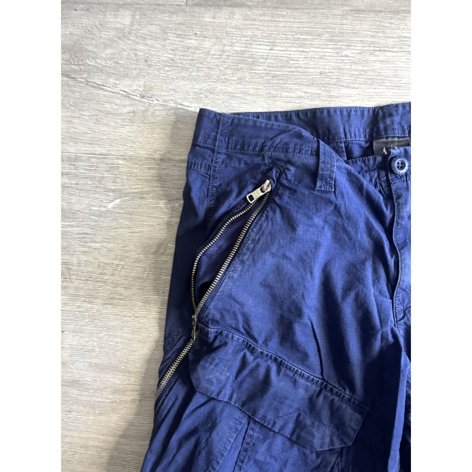 Armani Exchange VINTAGE? No — Armani Exchange Cargo Shorts Mens 31 Blue Zip Pockets Casual Utility Summer Shirt? Size US 31 - 2 Thumbnail