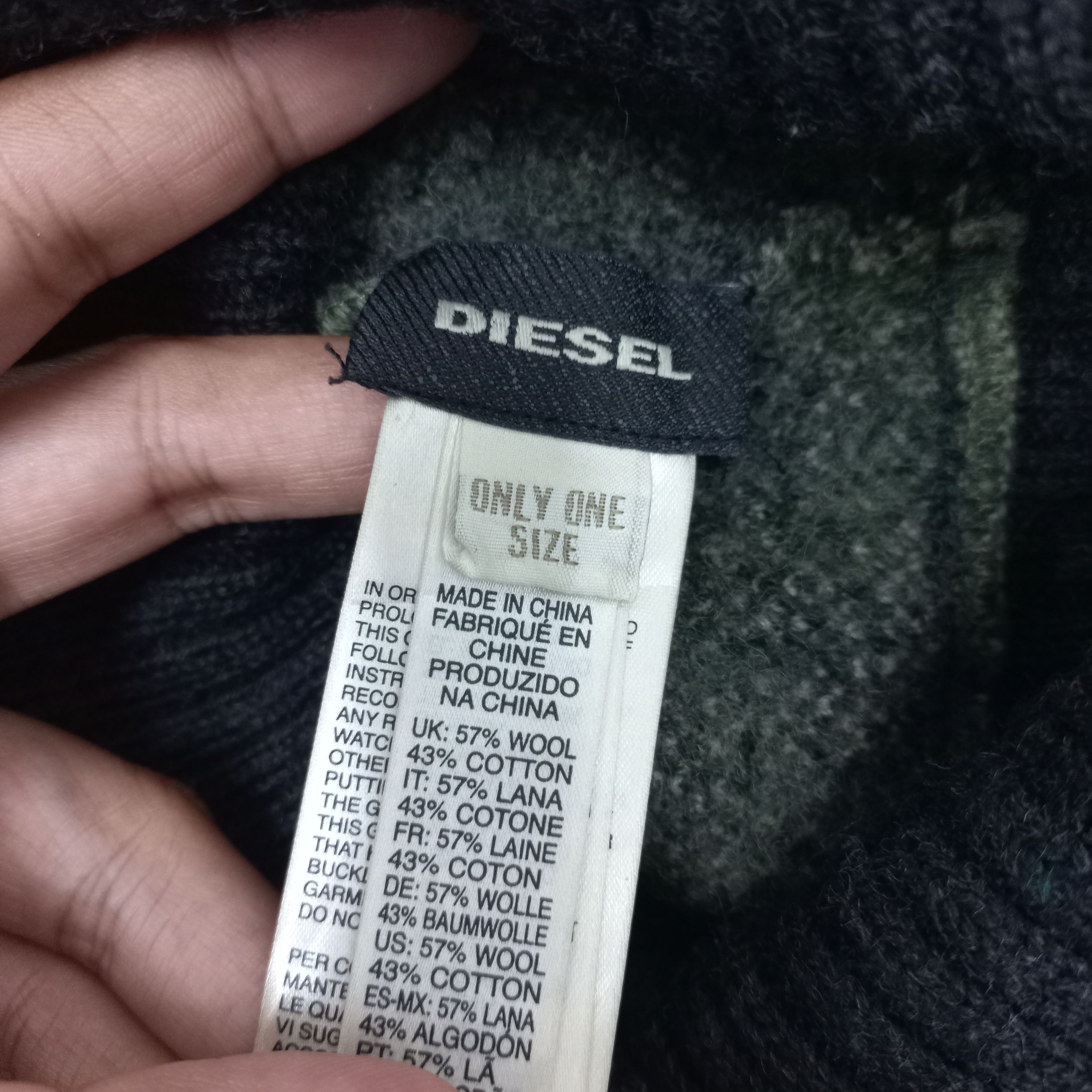 Diesel 💥 Diesel pin military camo army wool beanie hat Size ONE SIZE - 4 Thumbnail
