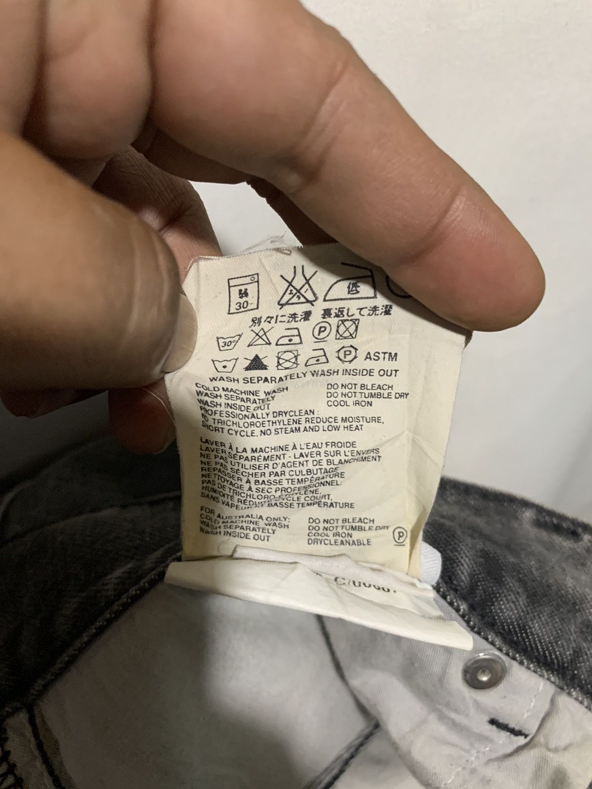 Prada Vtg Prada classic fit distressed jeans washed grey (Re-size) Size US 32 / EU 48 - 12 Thumbnail